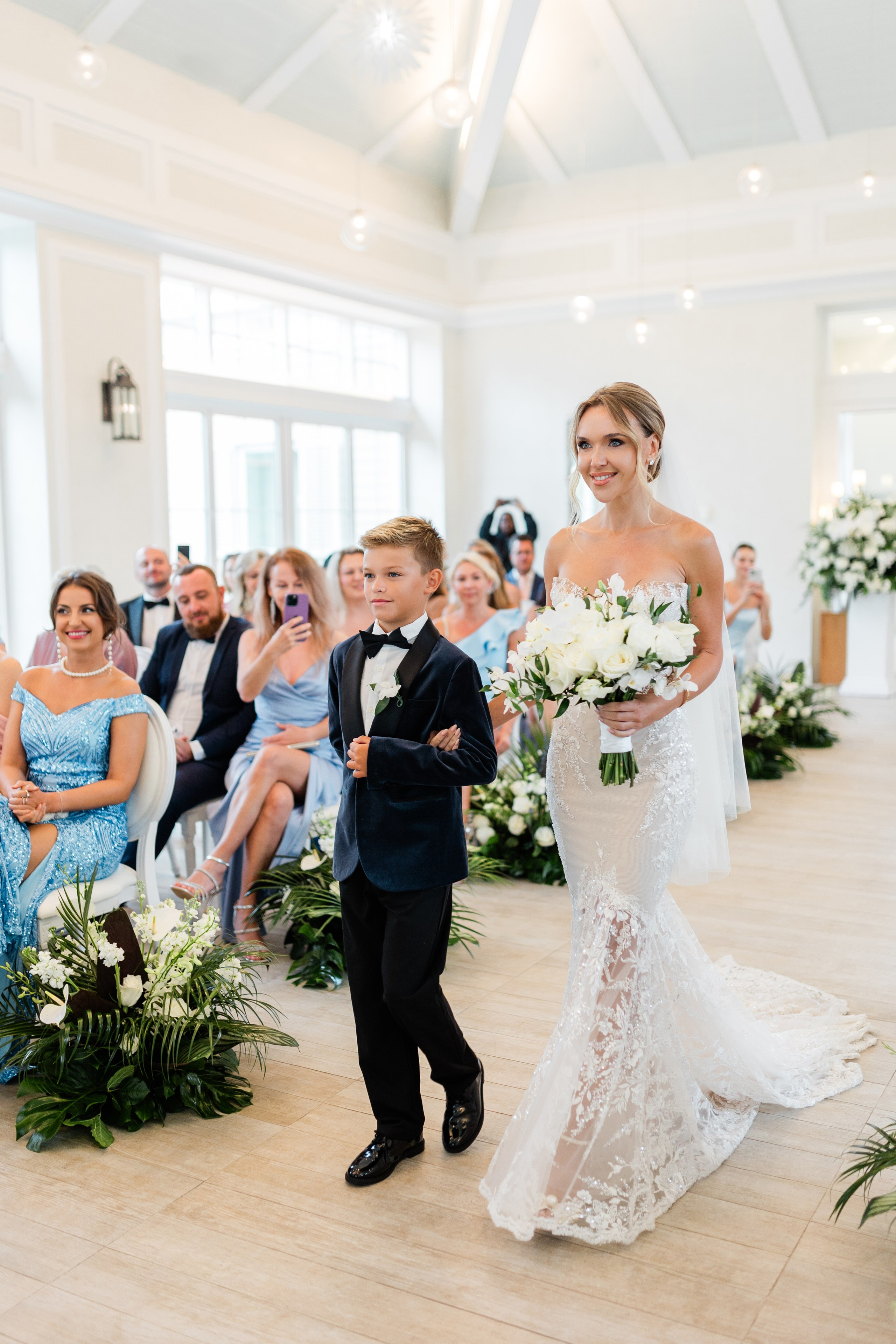 Diana and Filippe Bahamas Wedding. Family and Event photographer in Homestead and Miami areas of Florida