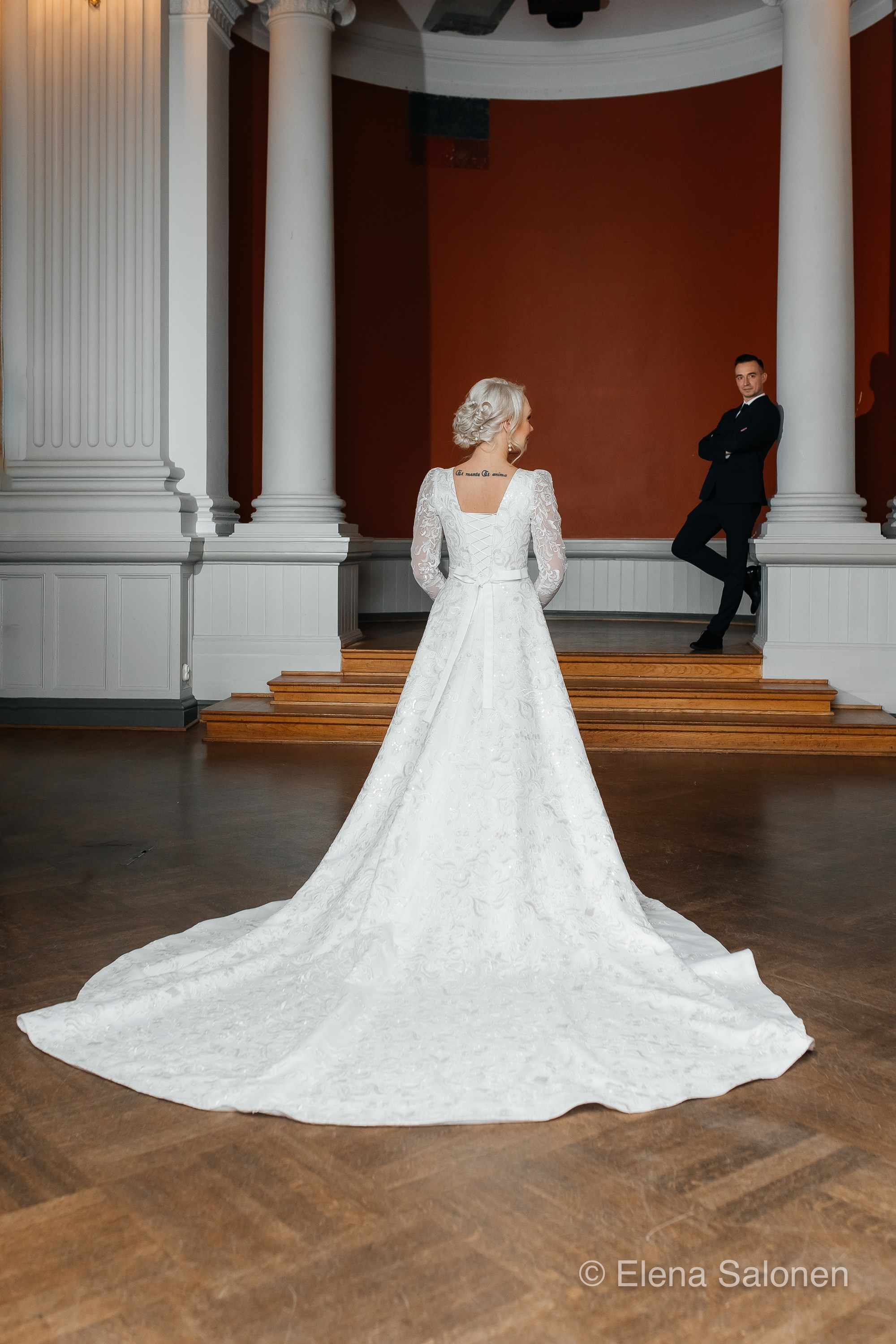 Iso hääkuvaus Helsingissä. Valokuvaaja Lahti, Helsinki Elena Salonen