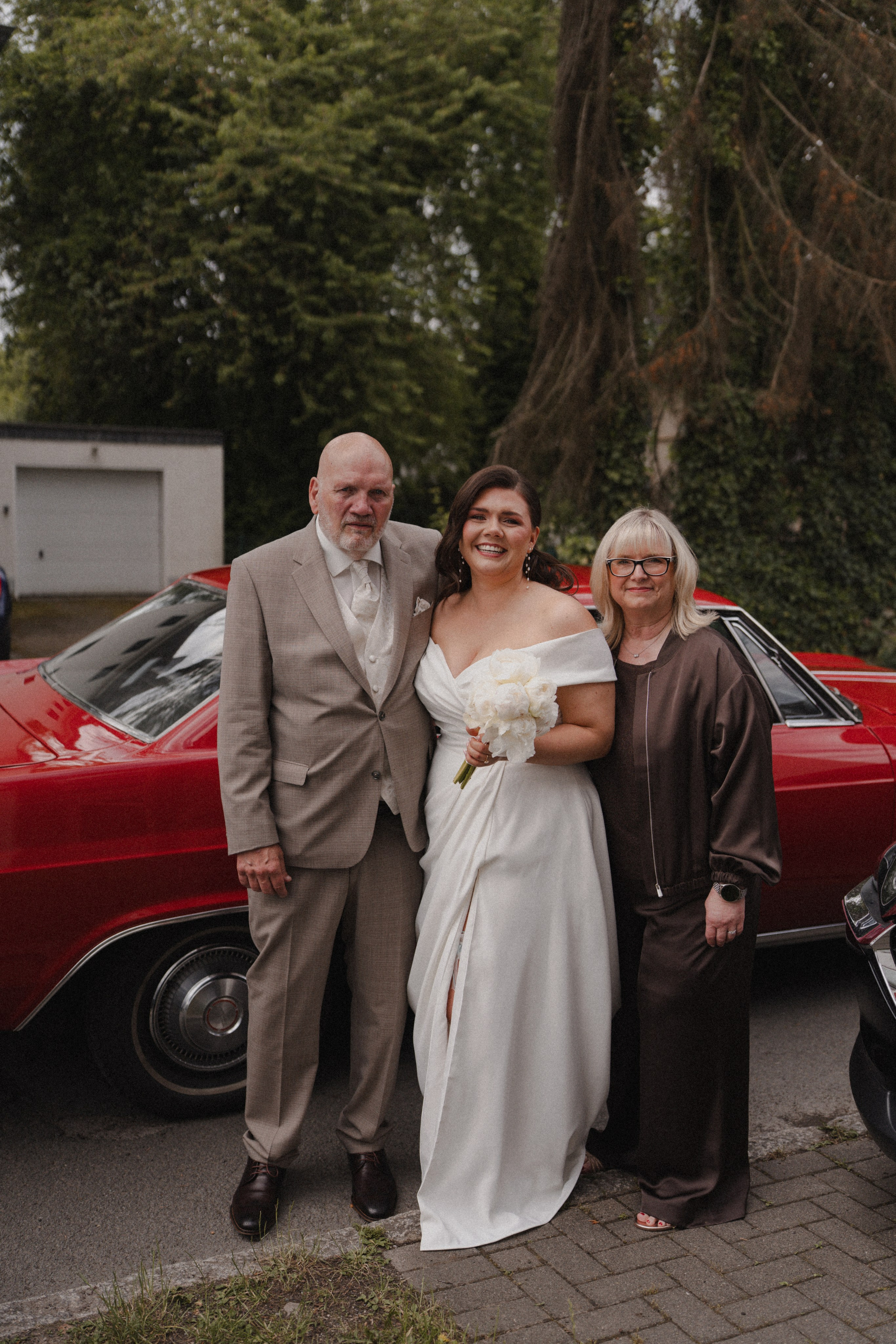 Jessica & Felix I Gesellschaft Harmonie Bochum. Hochzeitsfotografin Bochum | Halyna Reiche Fotografie NRW
