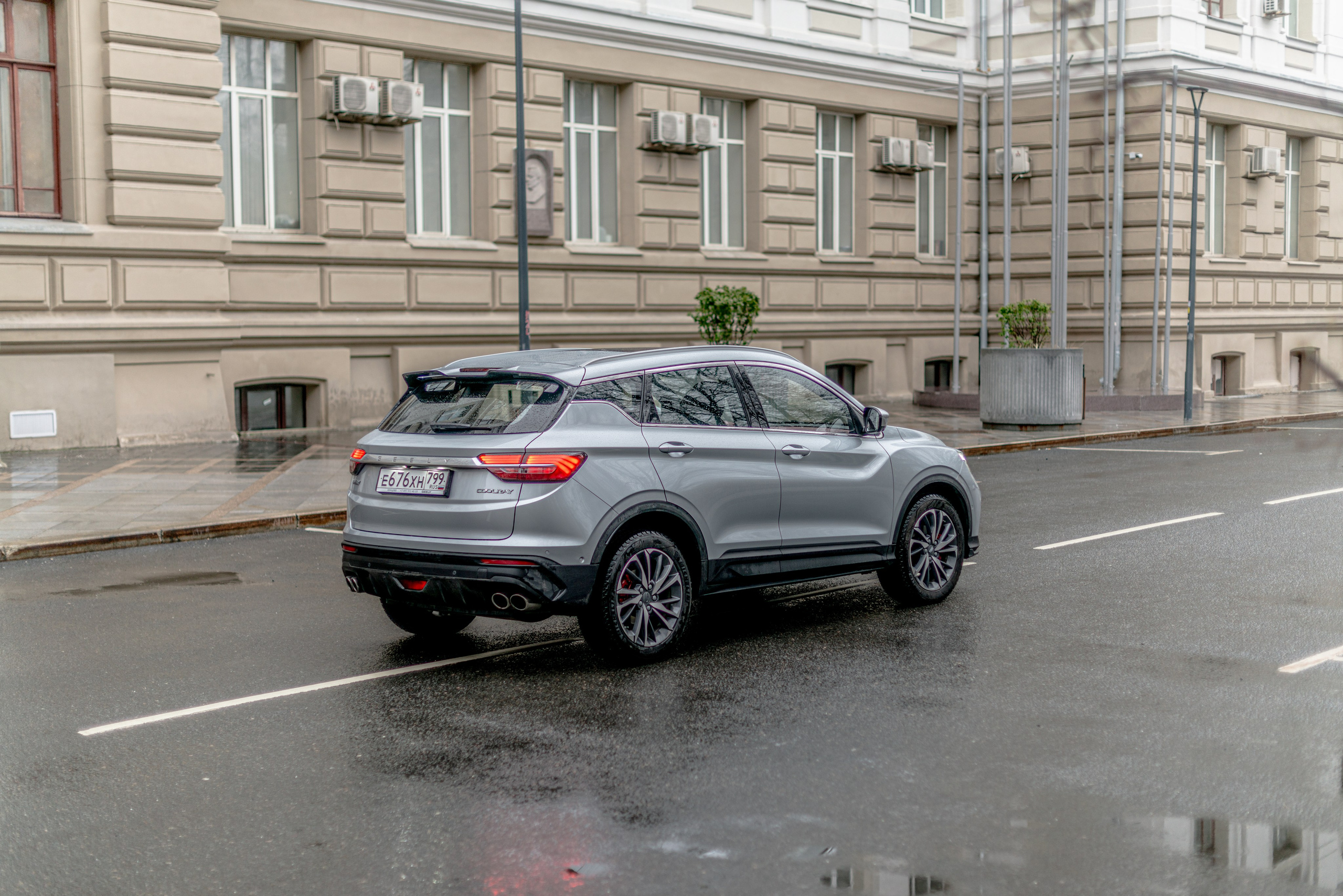 Фотосъемка автомобиля Geely Coolray. ФОТОГРАФ МЕКСИКА КИНТАНА-РОО