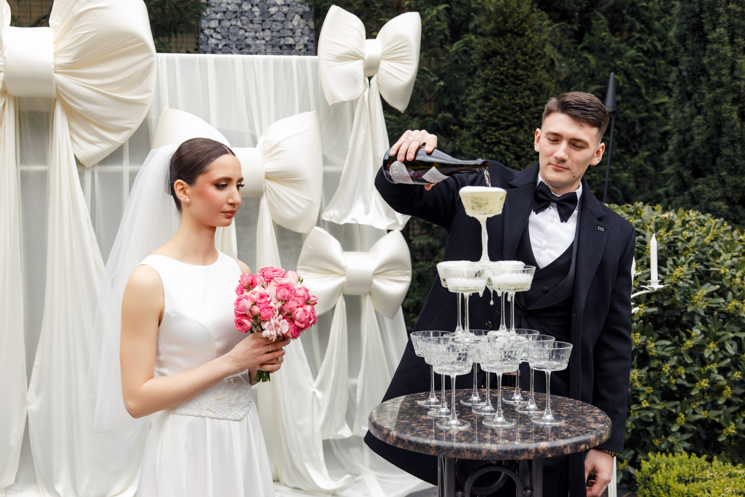 Ion & Doina. BUREA PRODUCTION