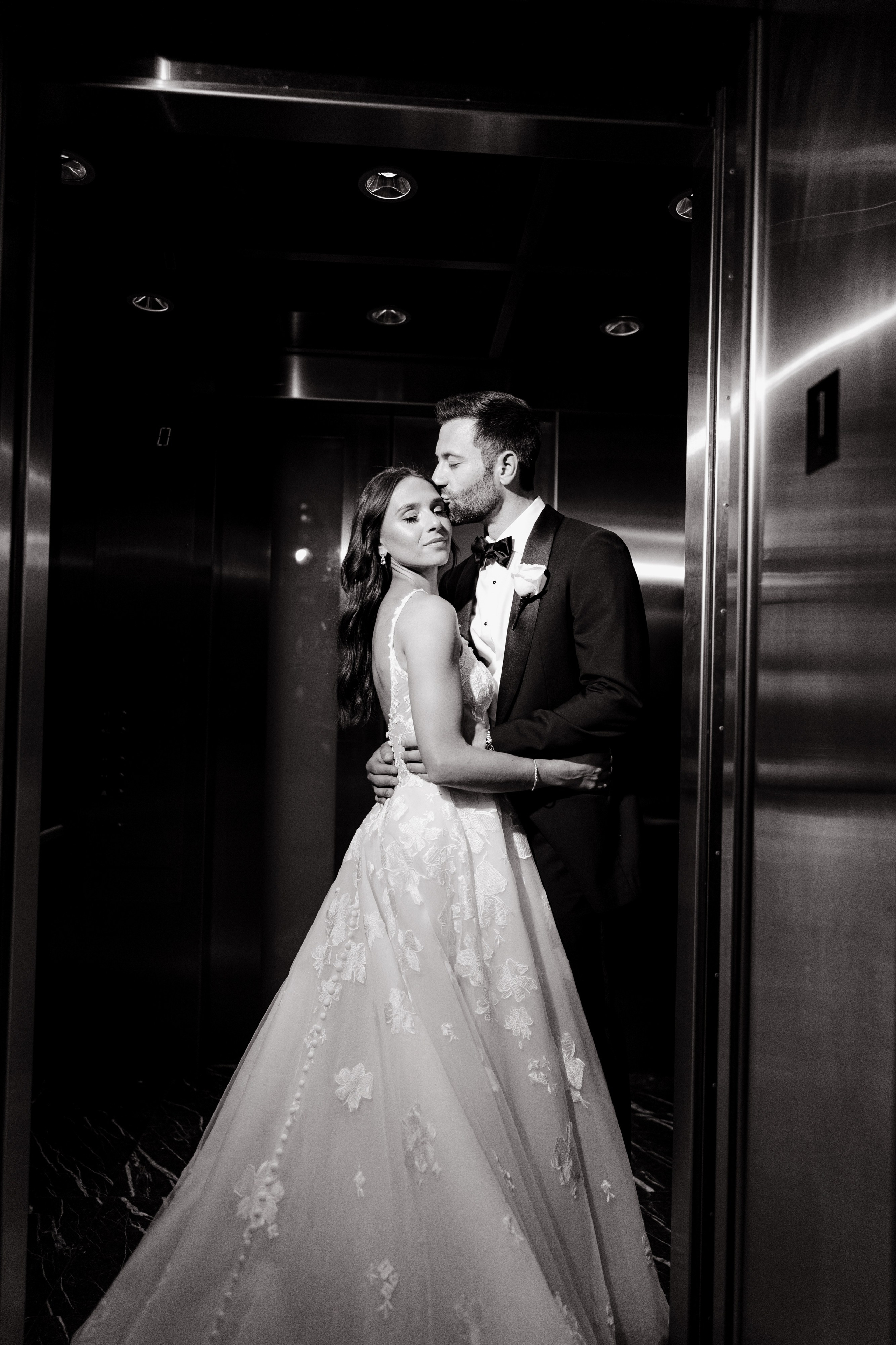 Kelsey and Scott’s Grand Jewish Wedding at Guastavino’s. Wedding photographer and videographer New York | New Jersey