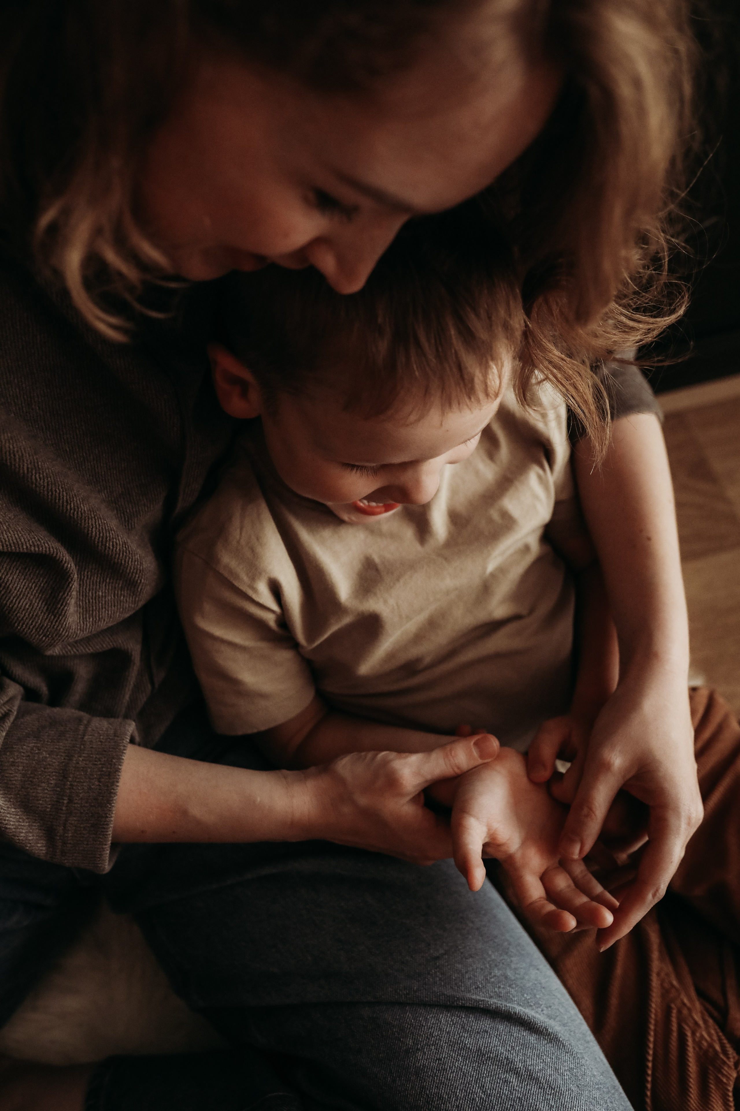 Familienfotograf Haßloch und in Mannheim – Homestory Fotoshooting im eigenen Zuhause
