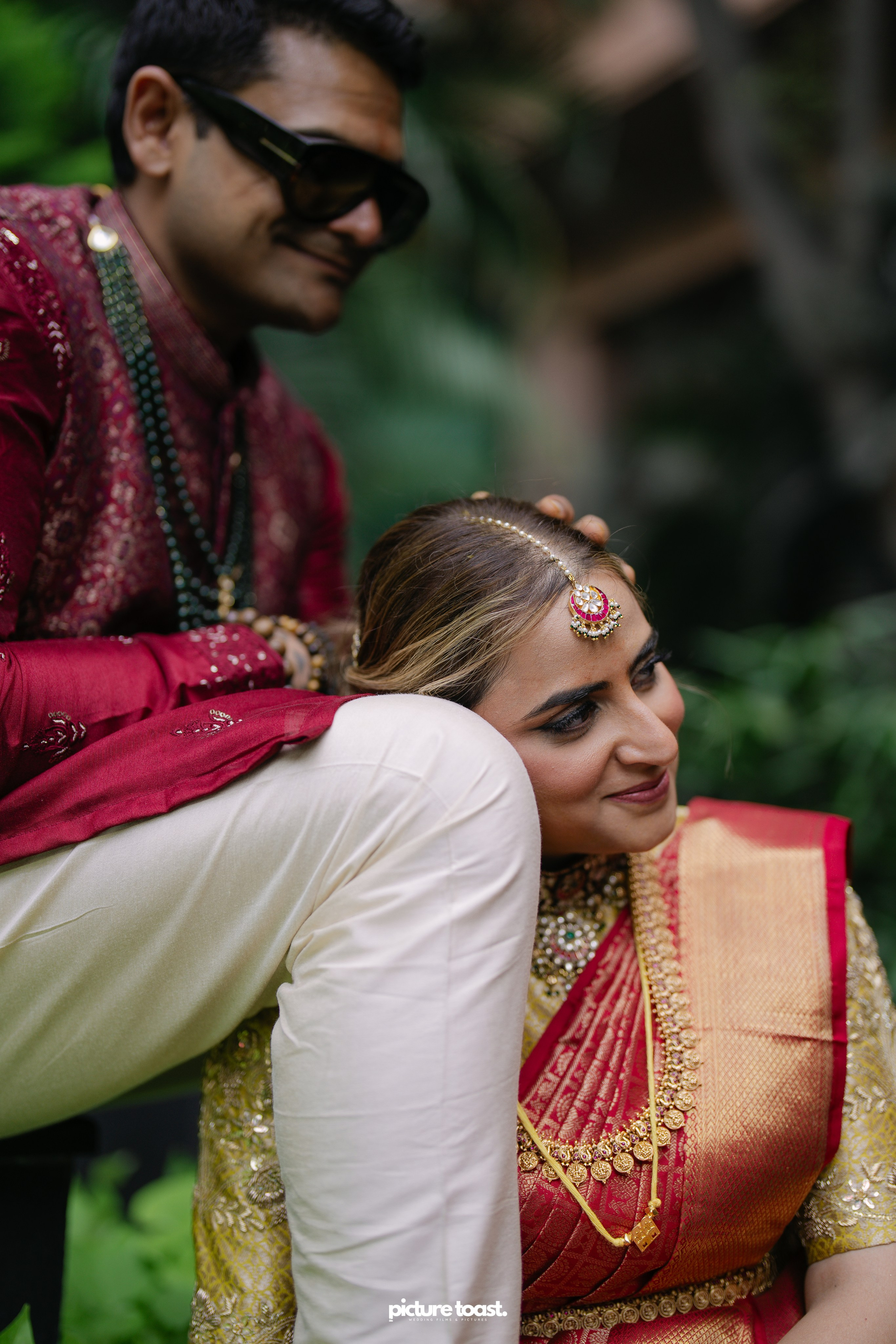 South Indian Wedding Ft. Aashna & Rajiv. Fine art Wedding Photographers in India & Canada