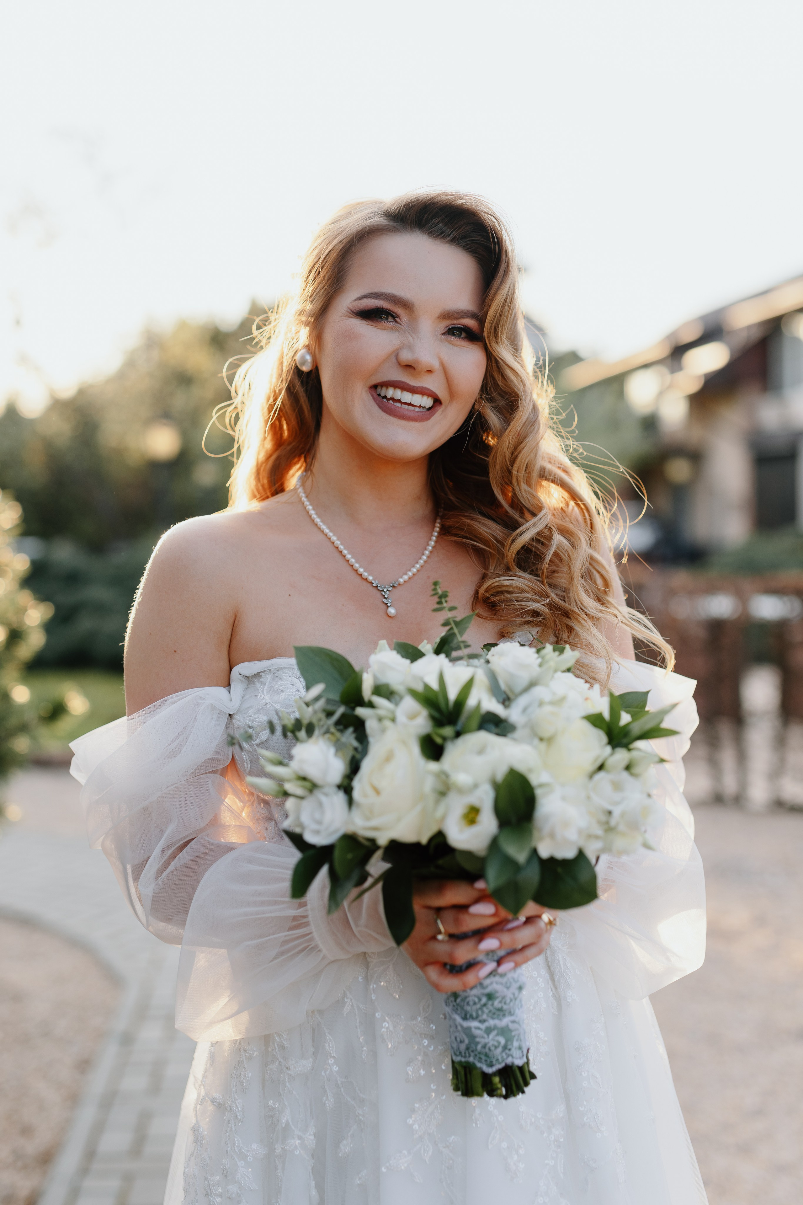 Nicoleta & Lucian. Main