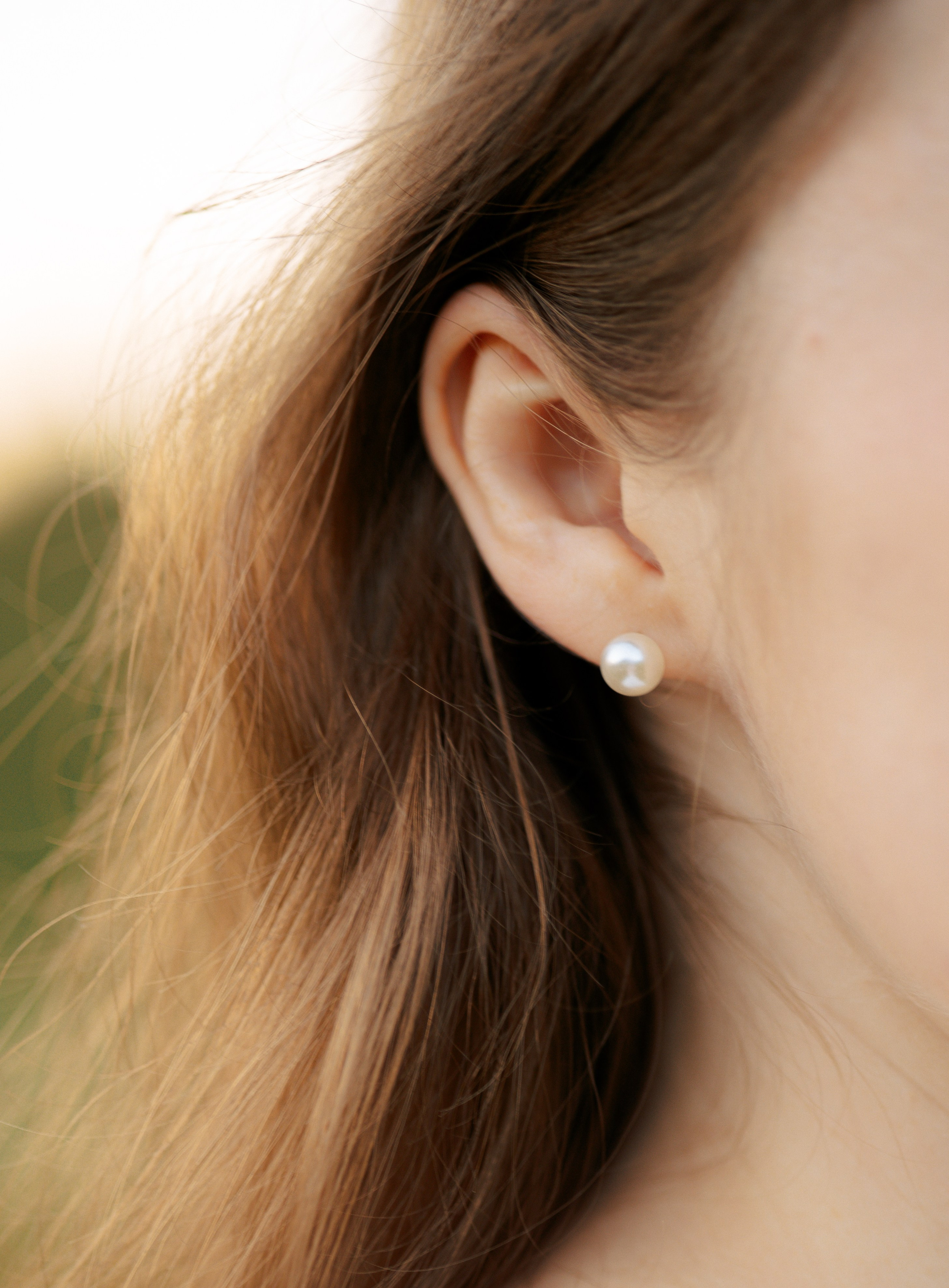 Embrace of Wildflowers. Family photographer Oregon — Washington