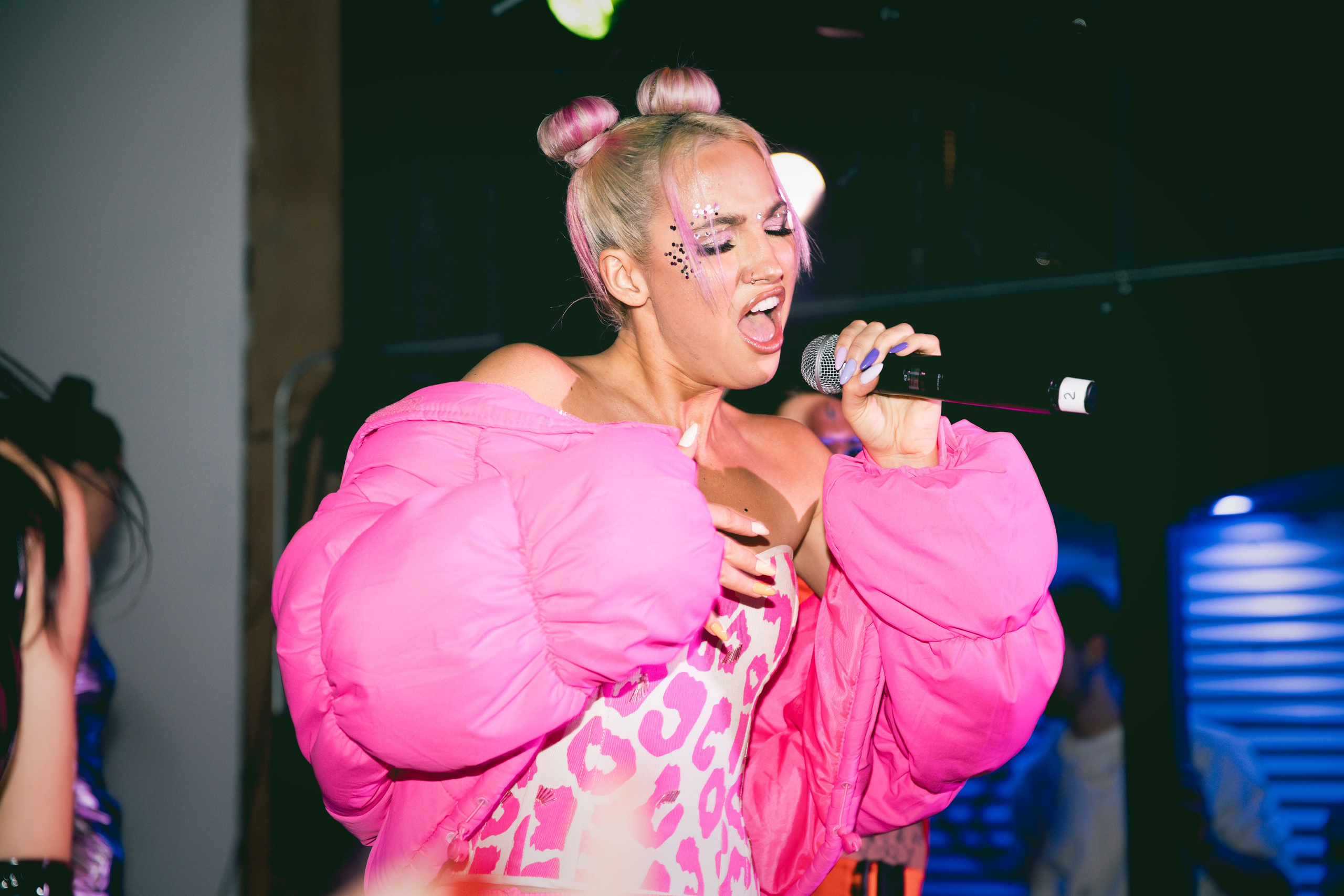 LOS ANGELES RUSSIAN PARTY. Photographer Julia Makoveeva