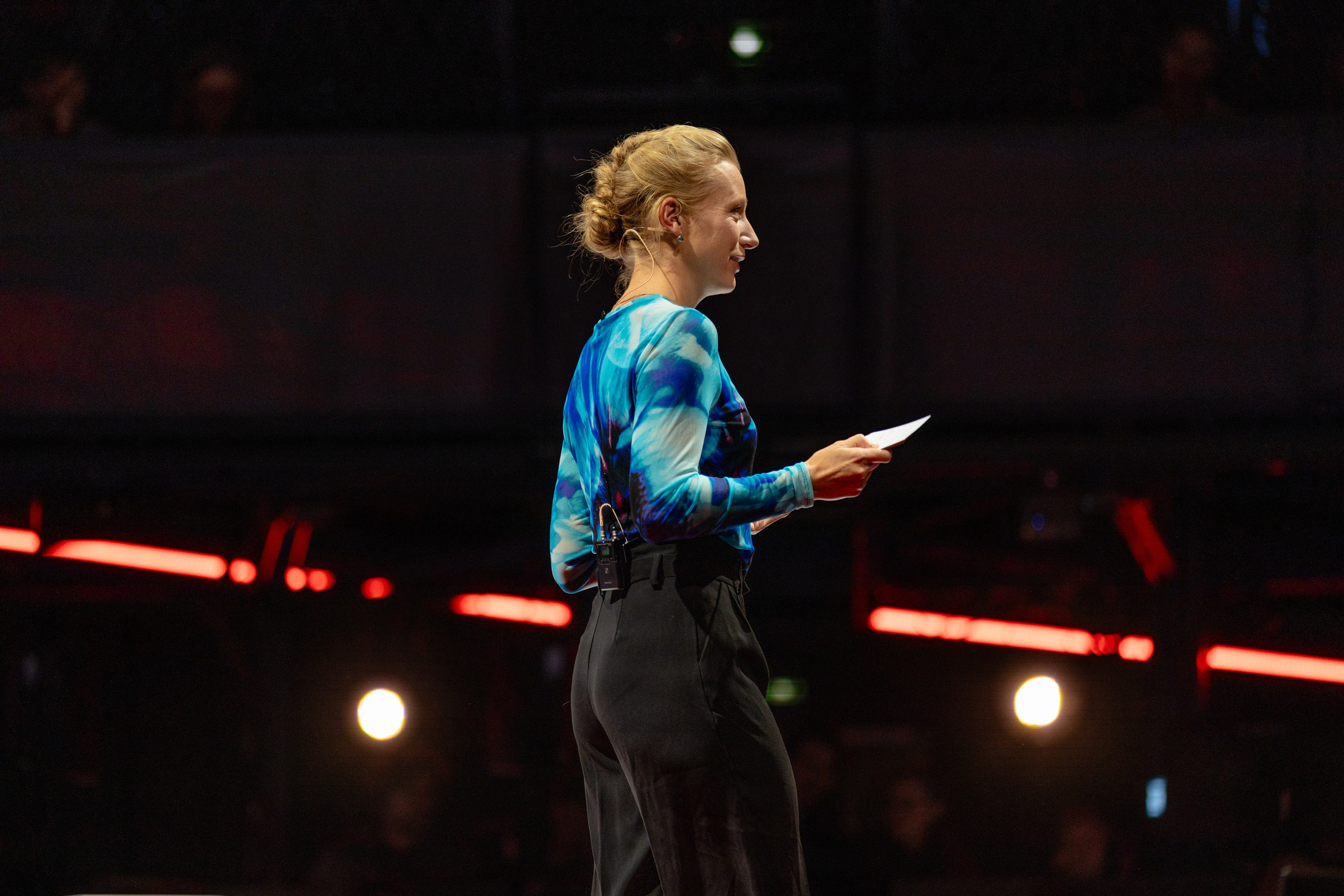 Eventová fotografie. Dana Lišková — Empatická fotografka | Introspektivní umělkyně | Neurodivergentní koučka| Zakladatelka Artepy.cz