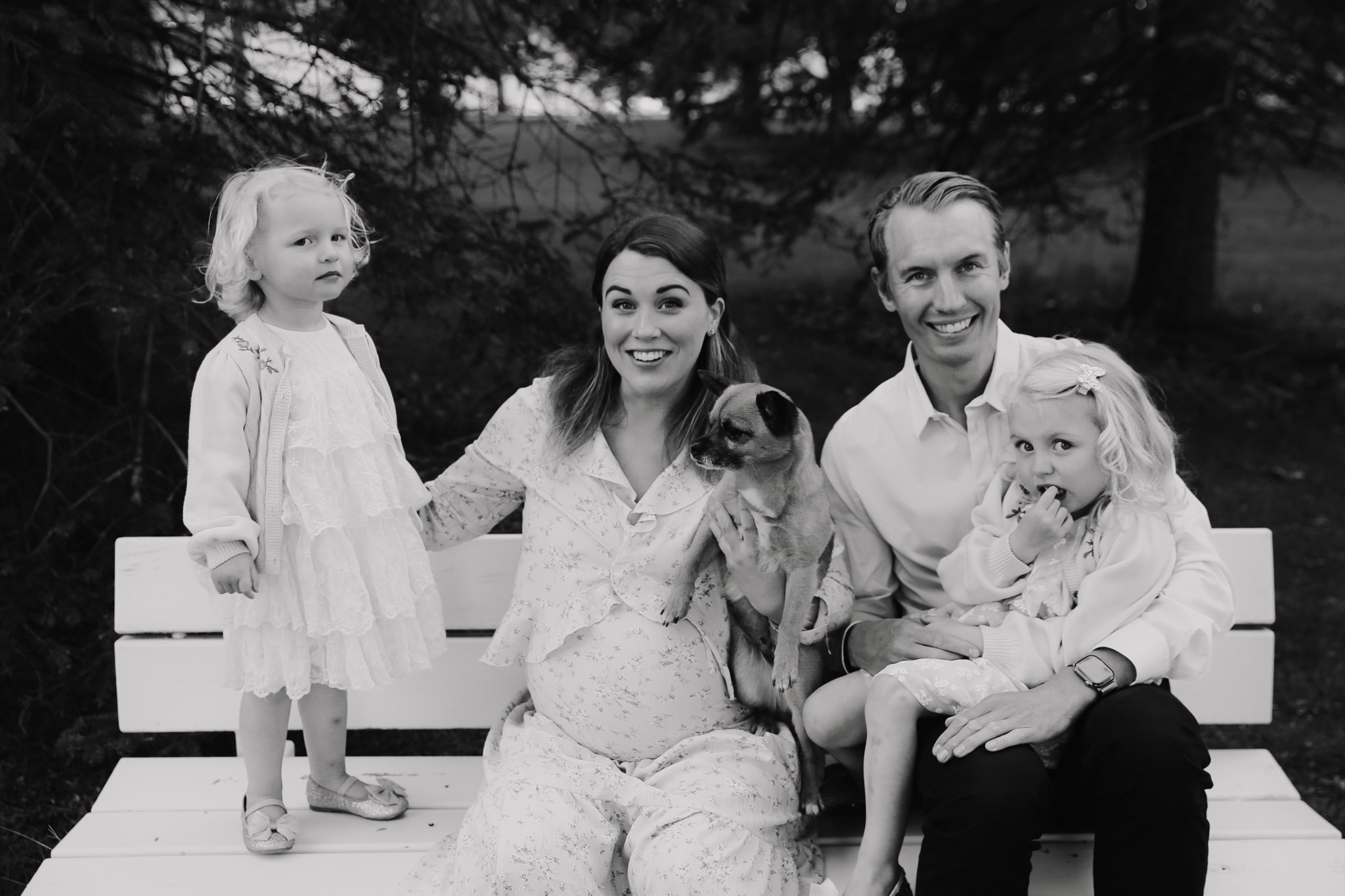 Ulrika & Family: Expecting Joy. Photographer Elina Palmgren