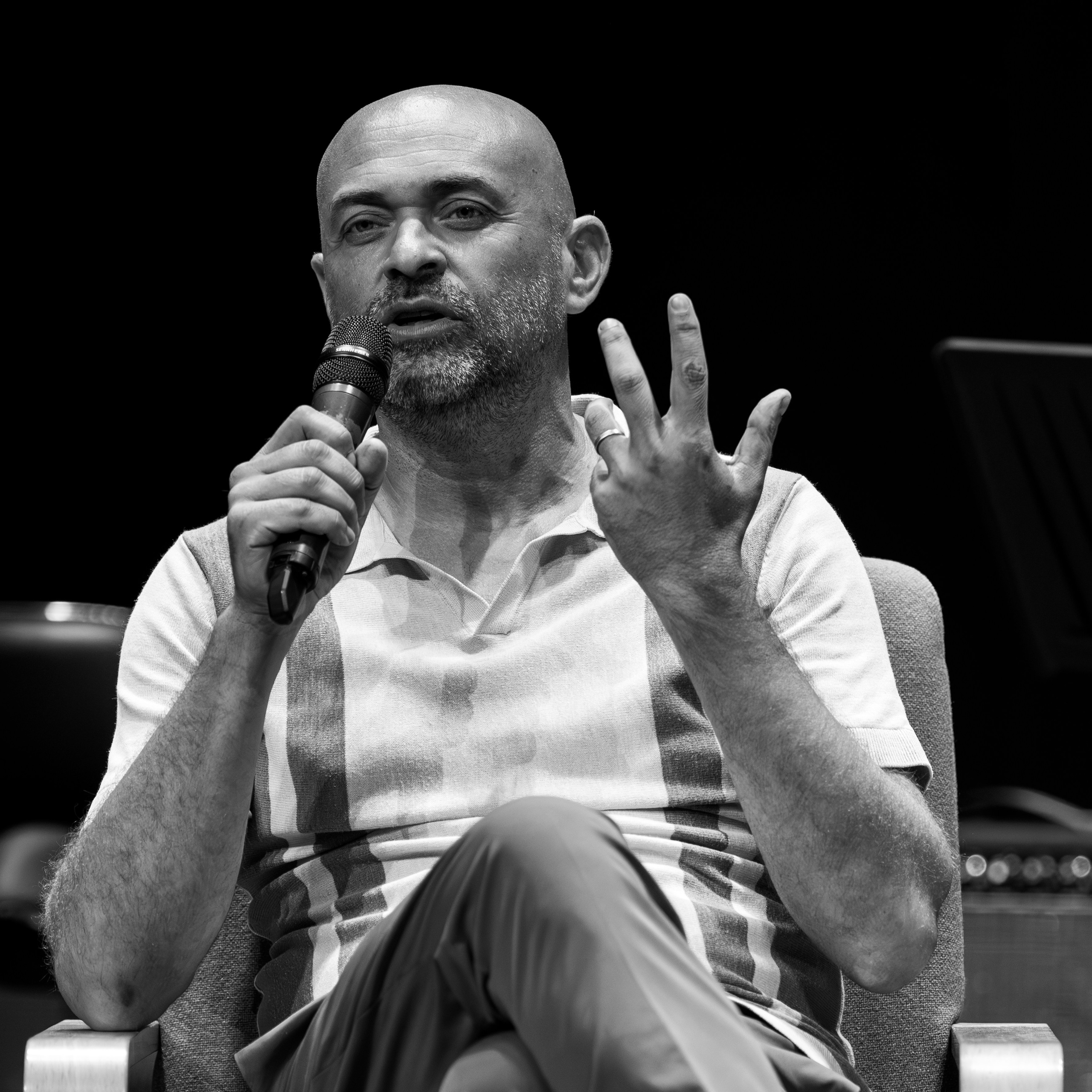 Valerio Berutti Malika Ayane More Than Kids. “Gianmaria Coscia fotografo per passione”