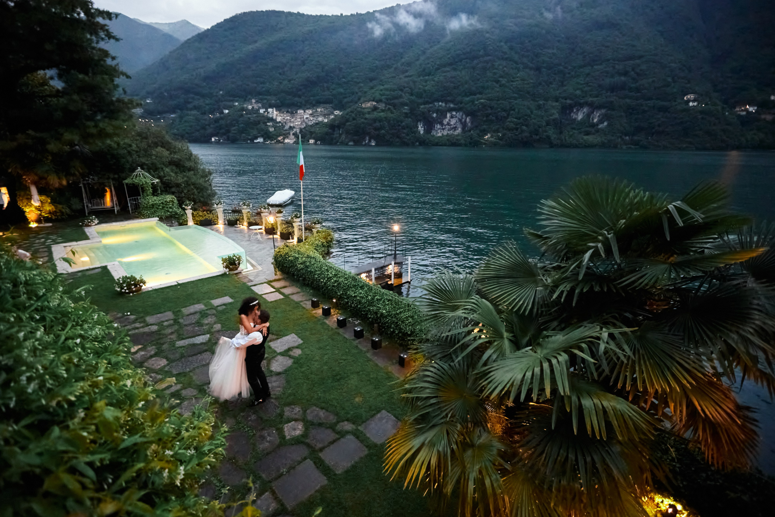 David & Abigeil. Destination wedding and fashion photographer in Riga Igor Davidovich