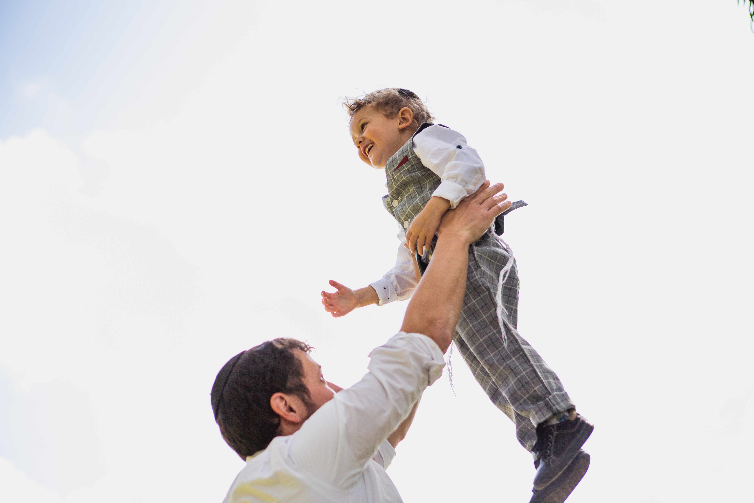 NORTH OF NETANYA. PHOTOGRAPHER IN ISRAEL
