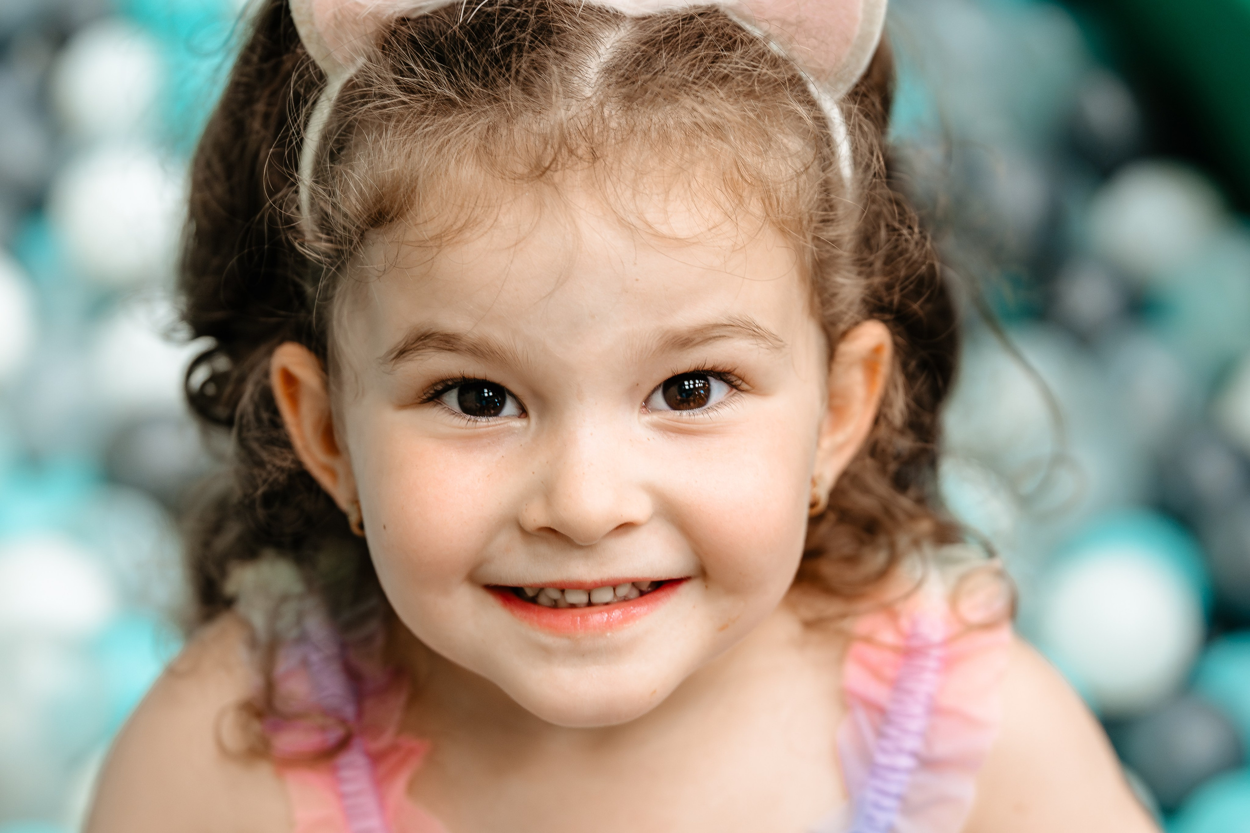 Aniversare Amira. Foto Studio — Fotograf de evenimente, nunti, botezuri, portrete