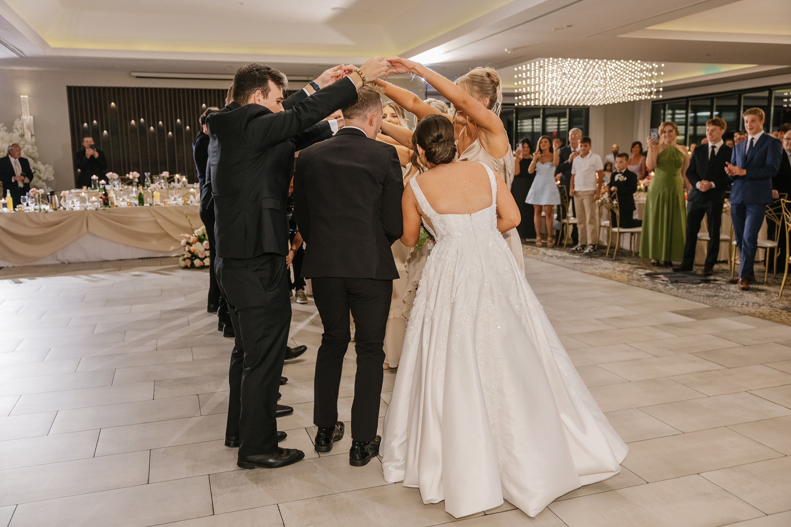 09.06.2025 Wedding. Wedding family event photographer in Chicago Nick Yushevich