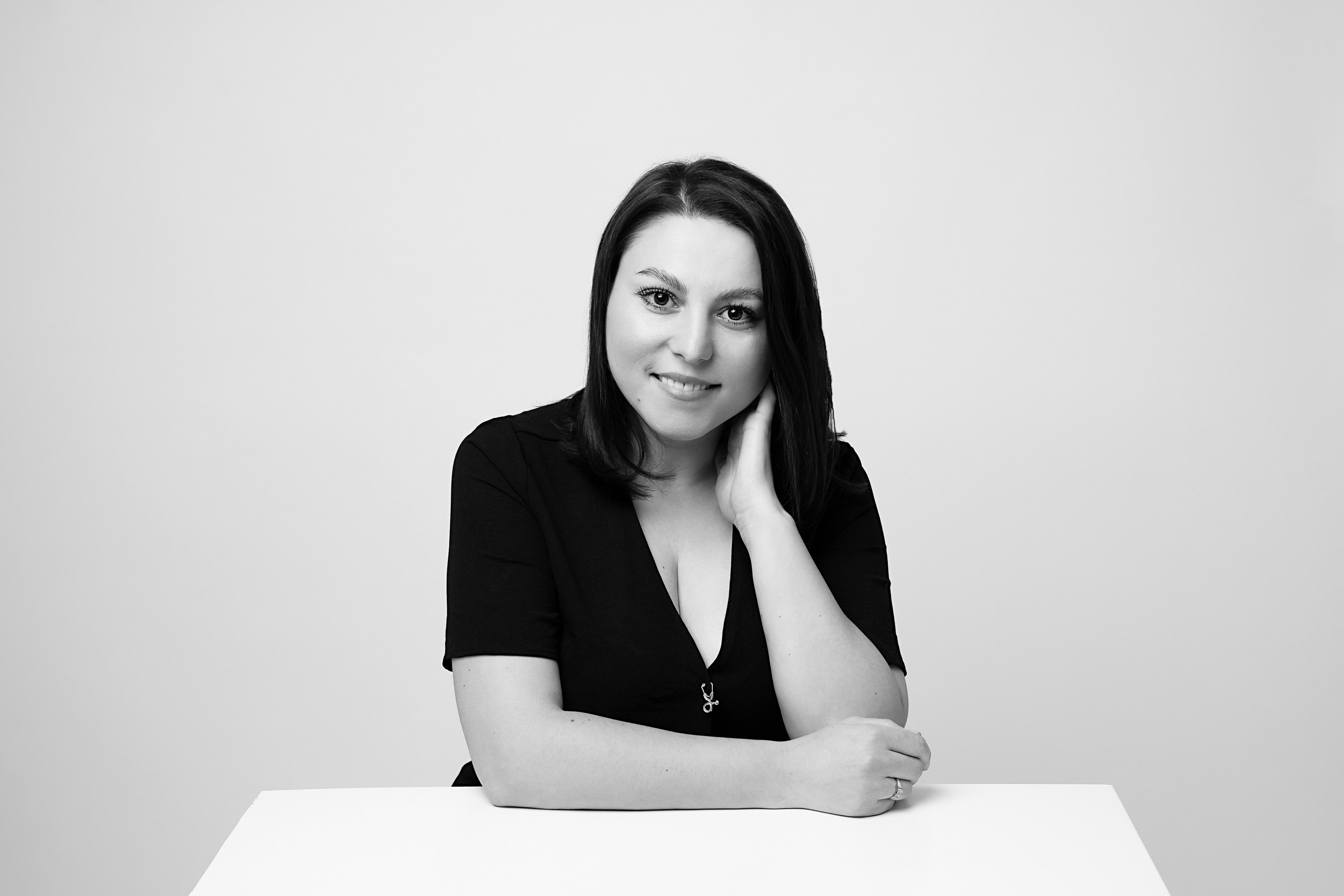 Portret. Fotograf maternitate, nou-născuți și familie în Cluj-Napoca | Roxana Rusu