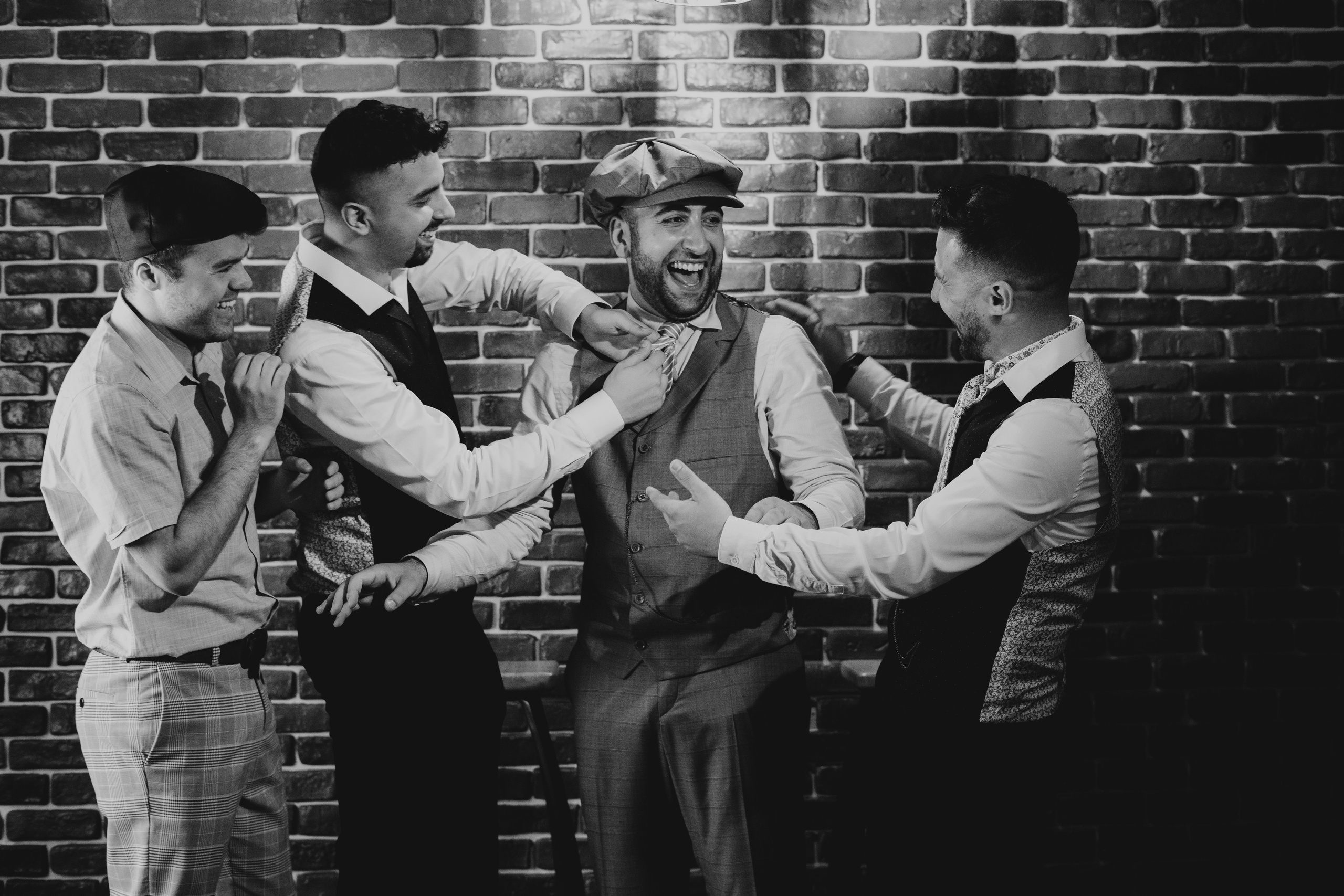 Nunta cu tematica anilor 1920, sedinta foto in ziua evenimentului. Proud Vision Weddings | Wedding Photography & Film — Servicii profesionale Foto Video Nunta Iasi