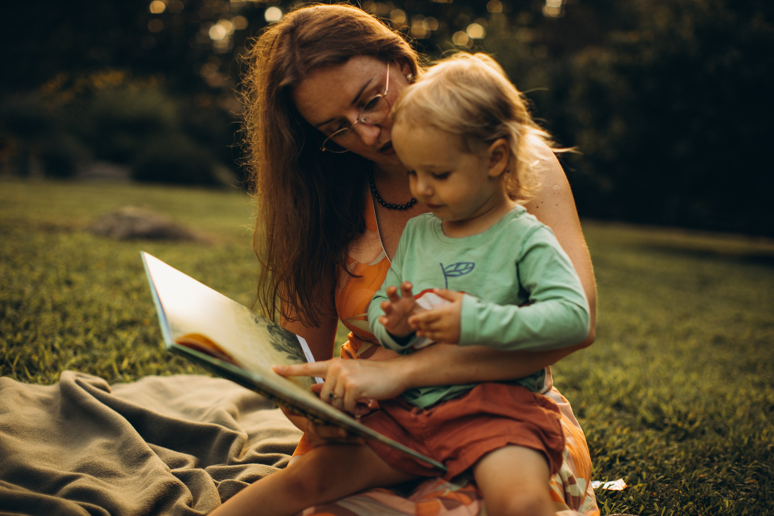 Ksenia and Oliver. Love Through Photo