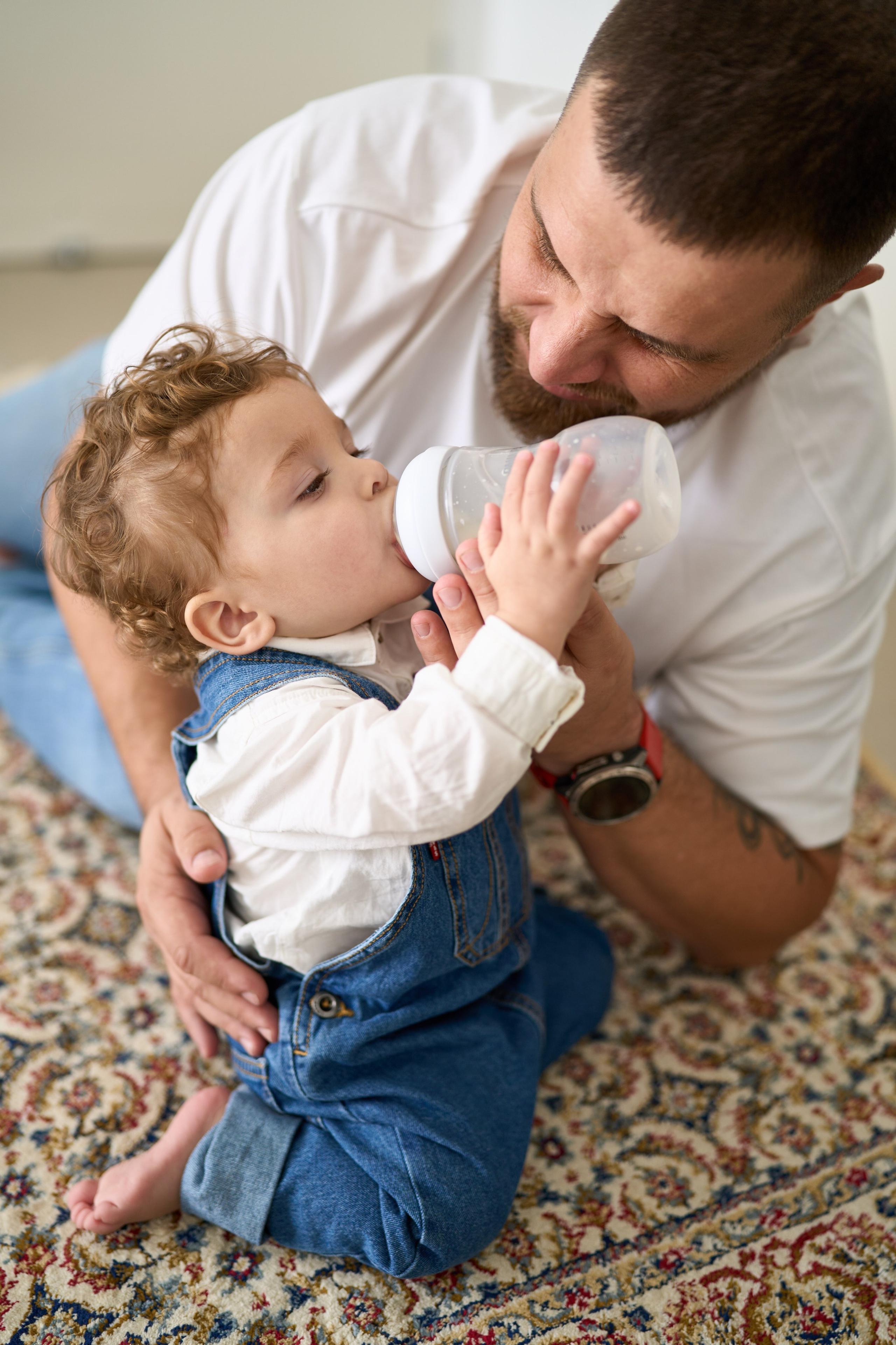 Gilad is 1 year old. צלם אלכס ברט בישראל