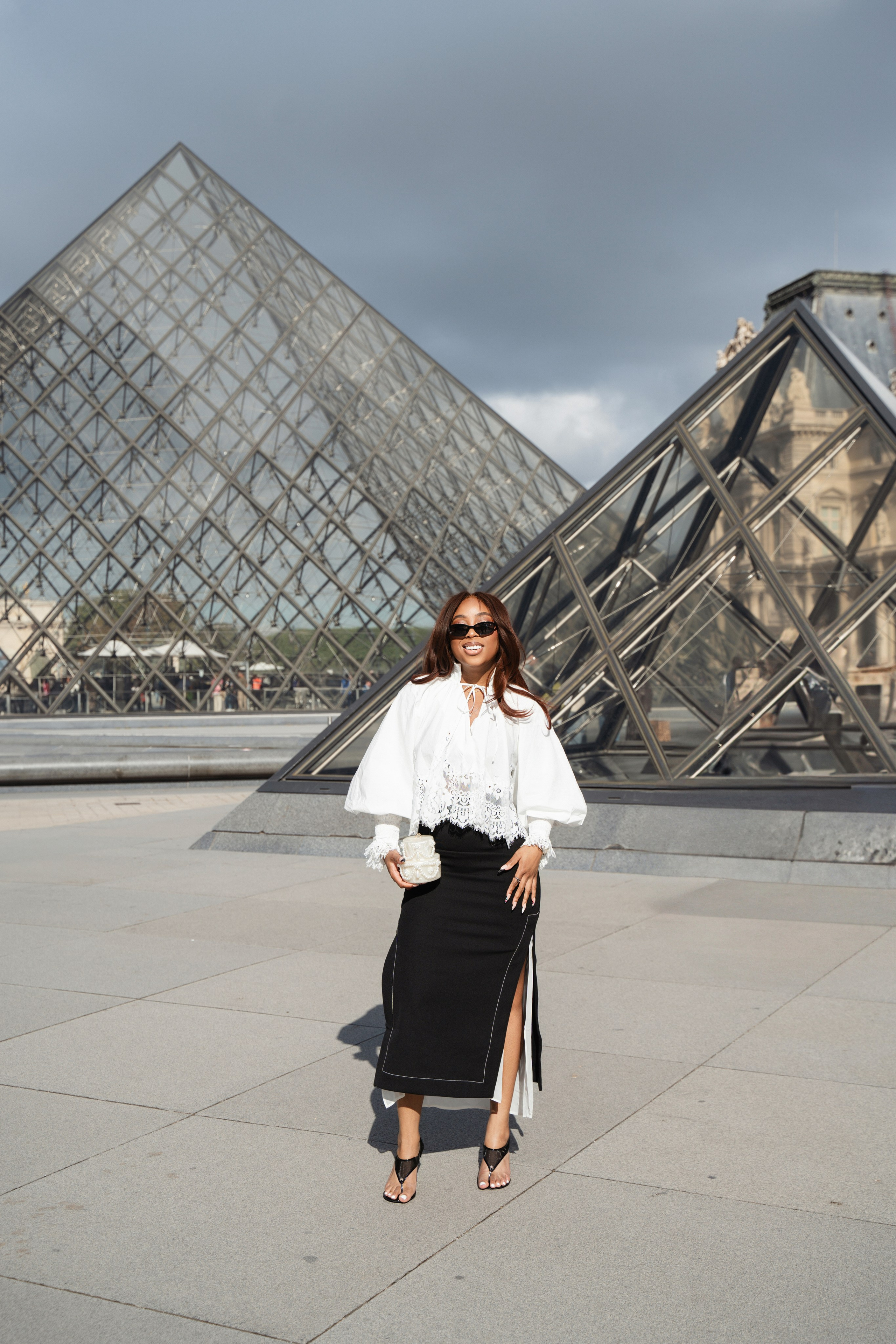 Arielle (2 hours). Photographer in Paris|Solo and groups, portraits & content, couples photo-shoot in Paris at the best locations