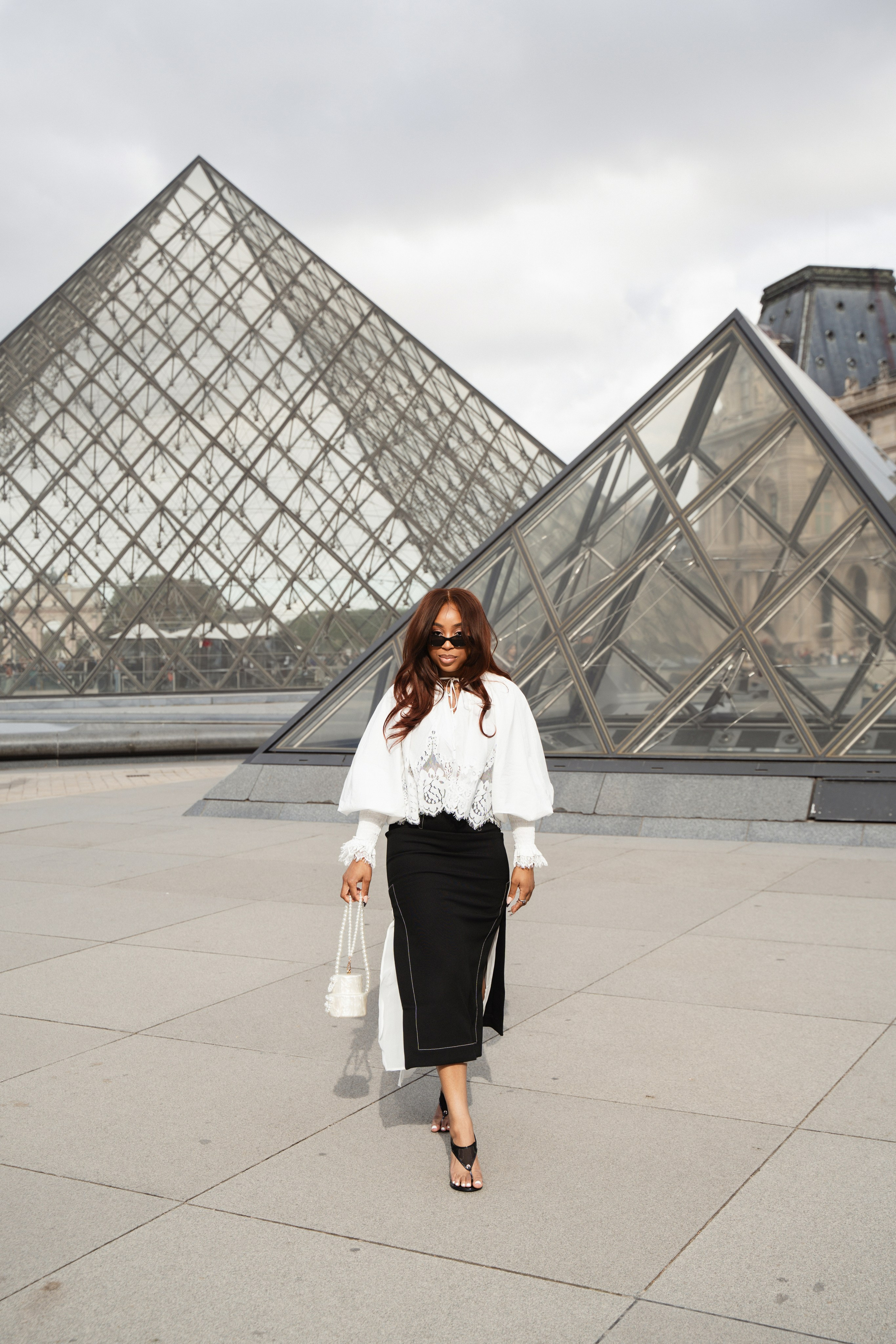 Arielle (2 hours). Photographer in Paris|Solo and groups, portraits & content, couples photo-shoot in Paris at the best locations