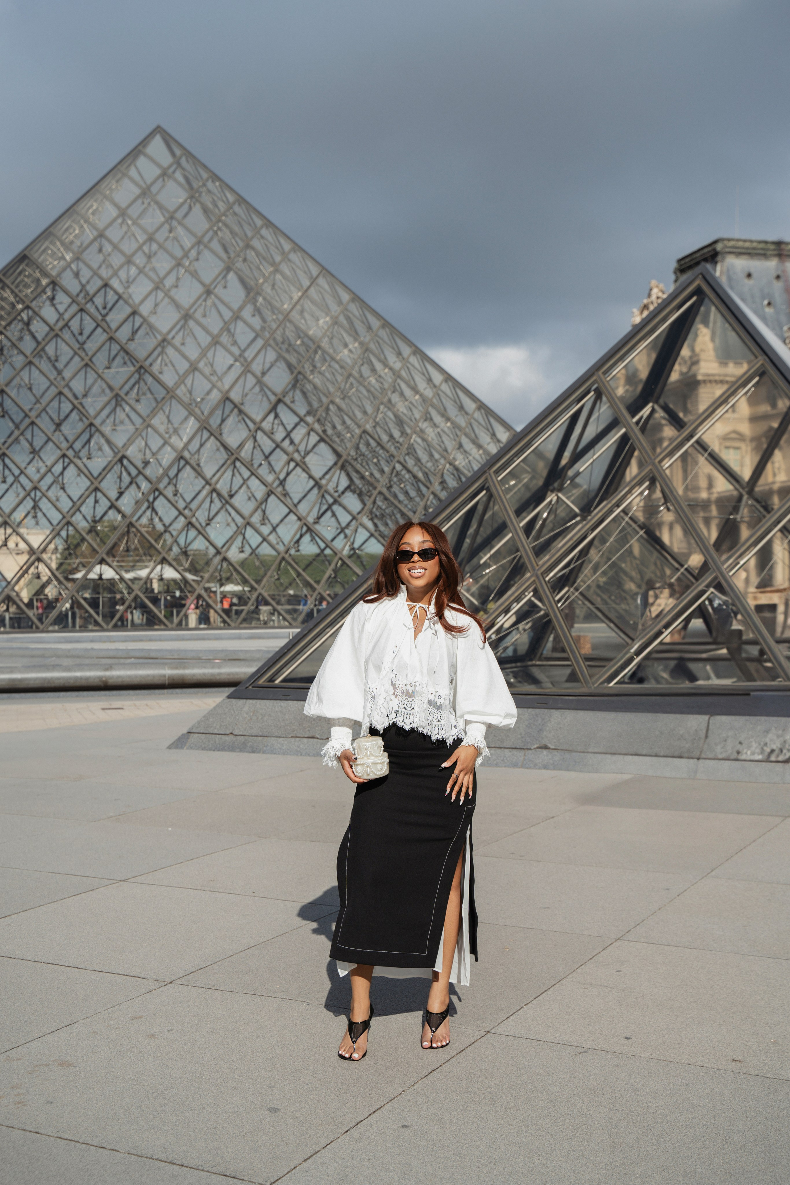 Arielle (2 hours). Photographer in Paris|Solo and groups, portraits & content, couples photo-shoot in Paris at the best locations