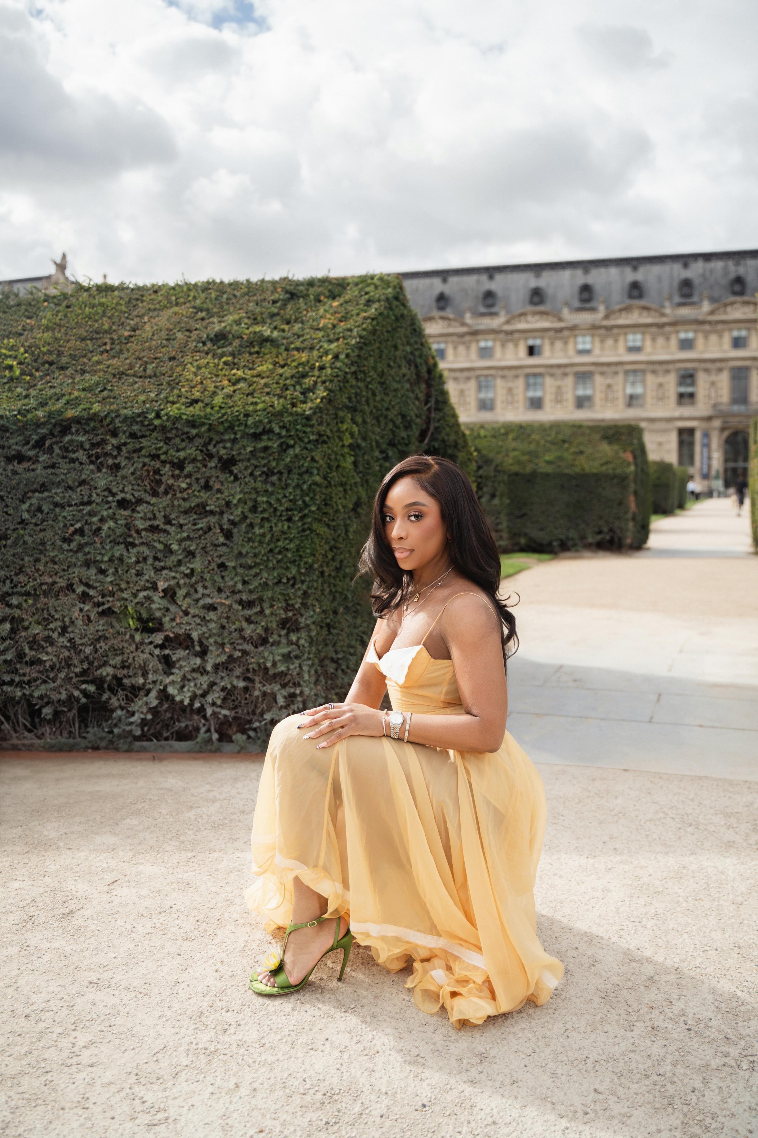 Arielle (2 hours). Photographer in Paris|Solo and groups, portraits & content, couples photo-shoot in Paris at the best locations