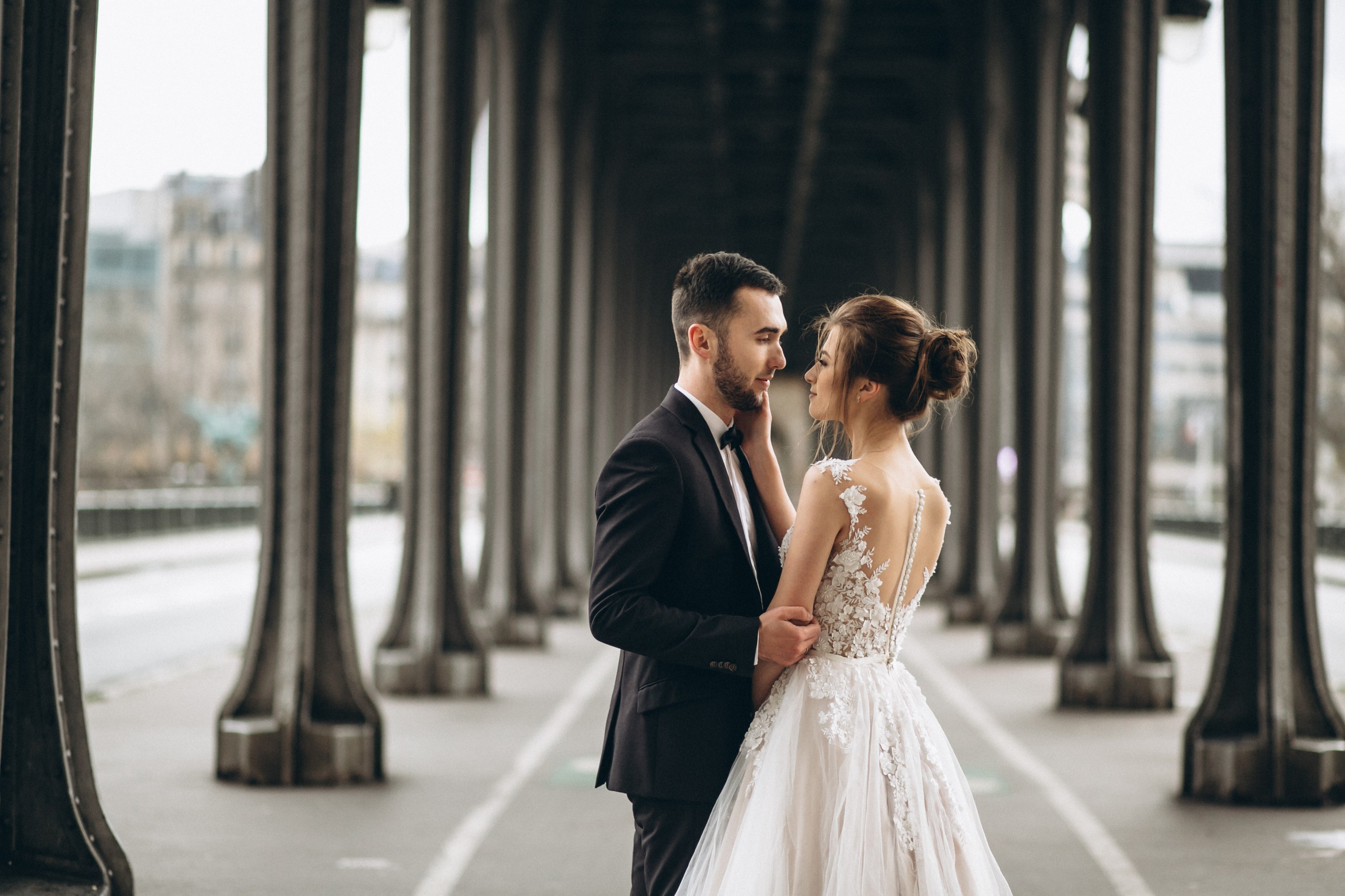 Professional wedding photoshoot in Paris. Alice Bell — Wedding photographer in New York