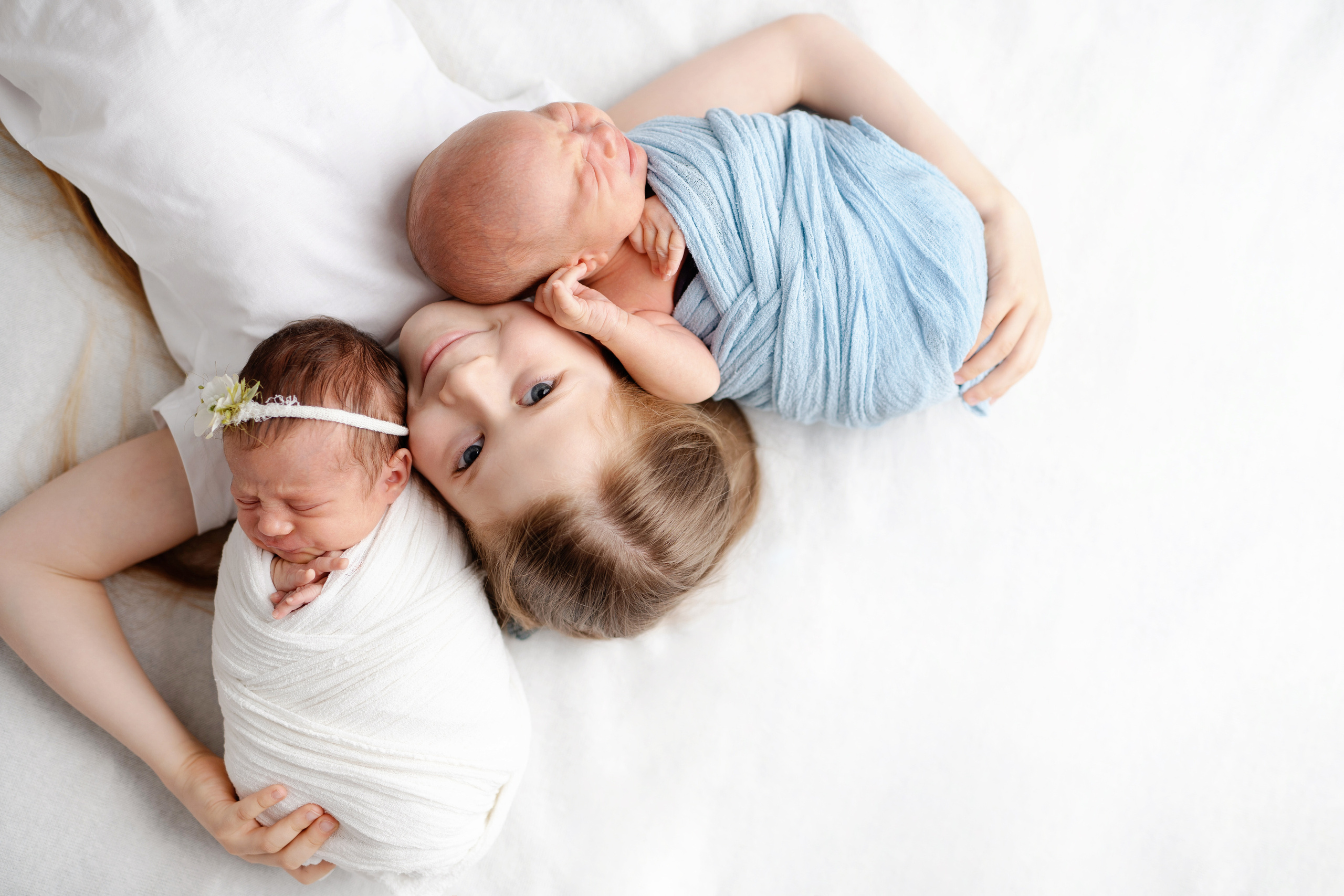 Александра и Даниил. Фотограф новорожденных и детей первого года Евгения Михалькевич