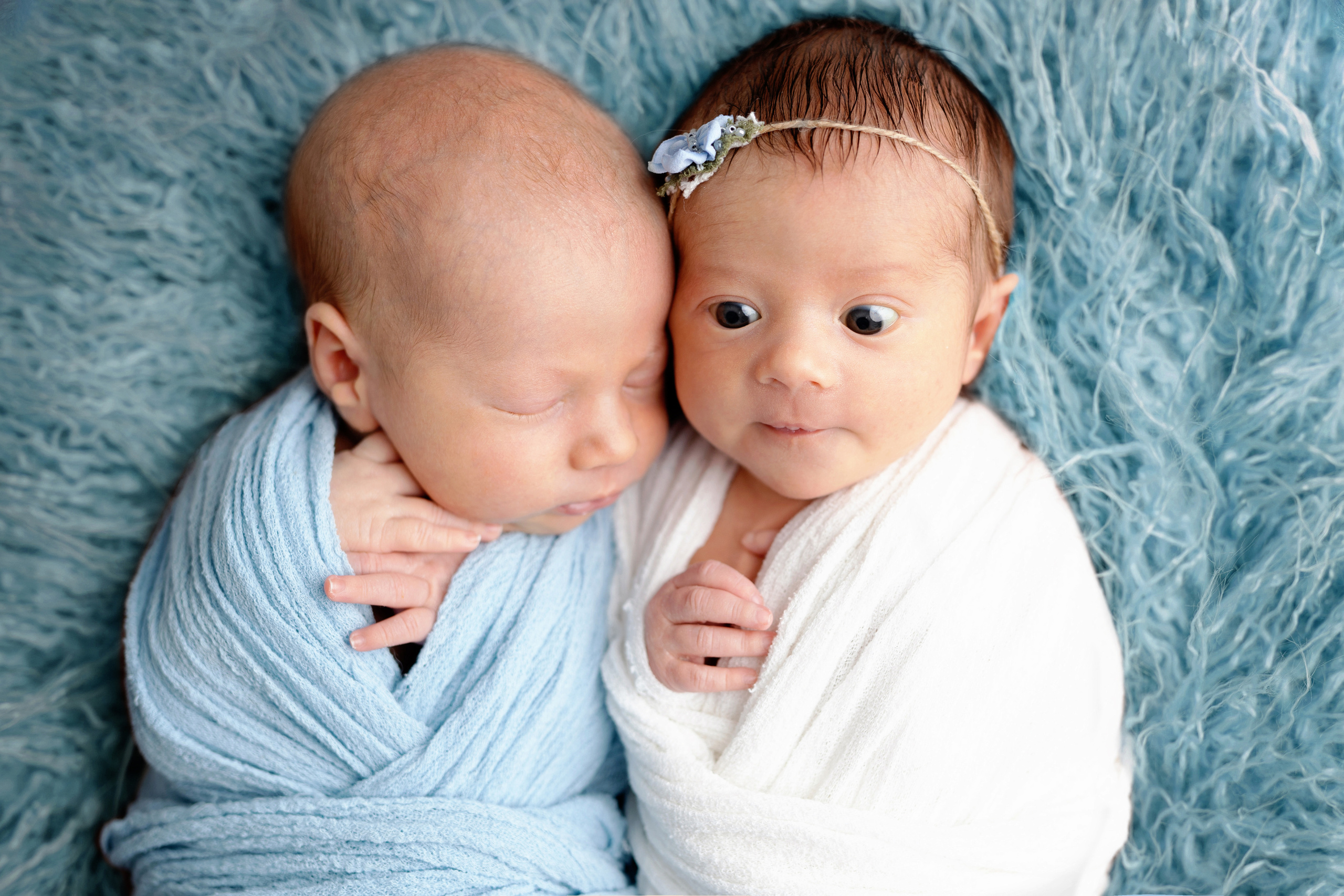 Александра и Даниил. Фотограф новорожденных и детей первого года Евгения Михалькевич