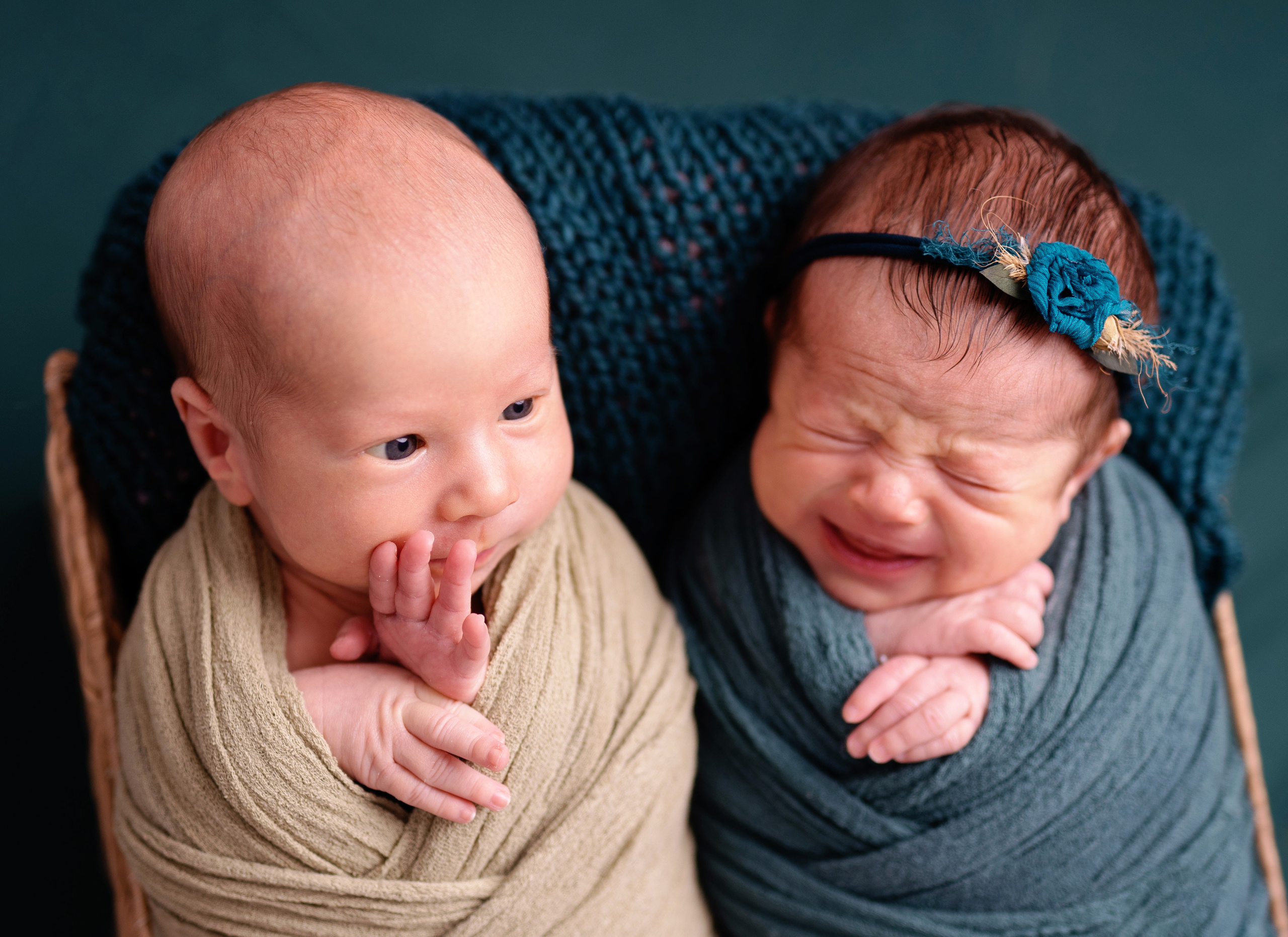 Александра и Даниил. Фотограф новорожденных и детей первого года Евгения Михалькевич