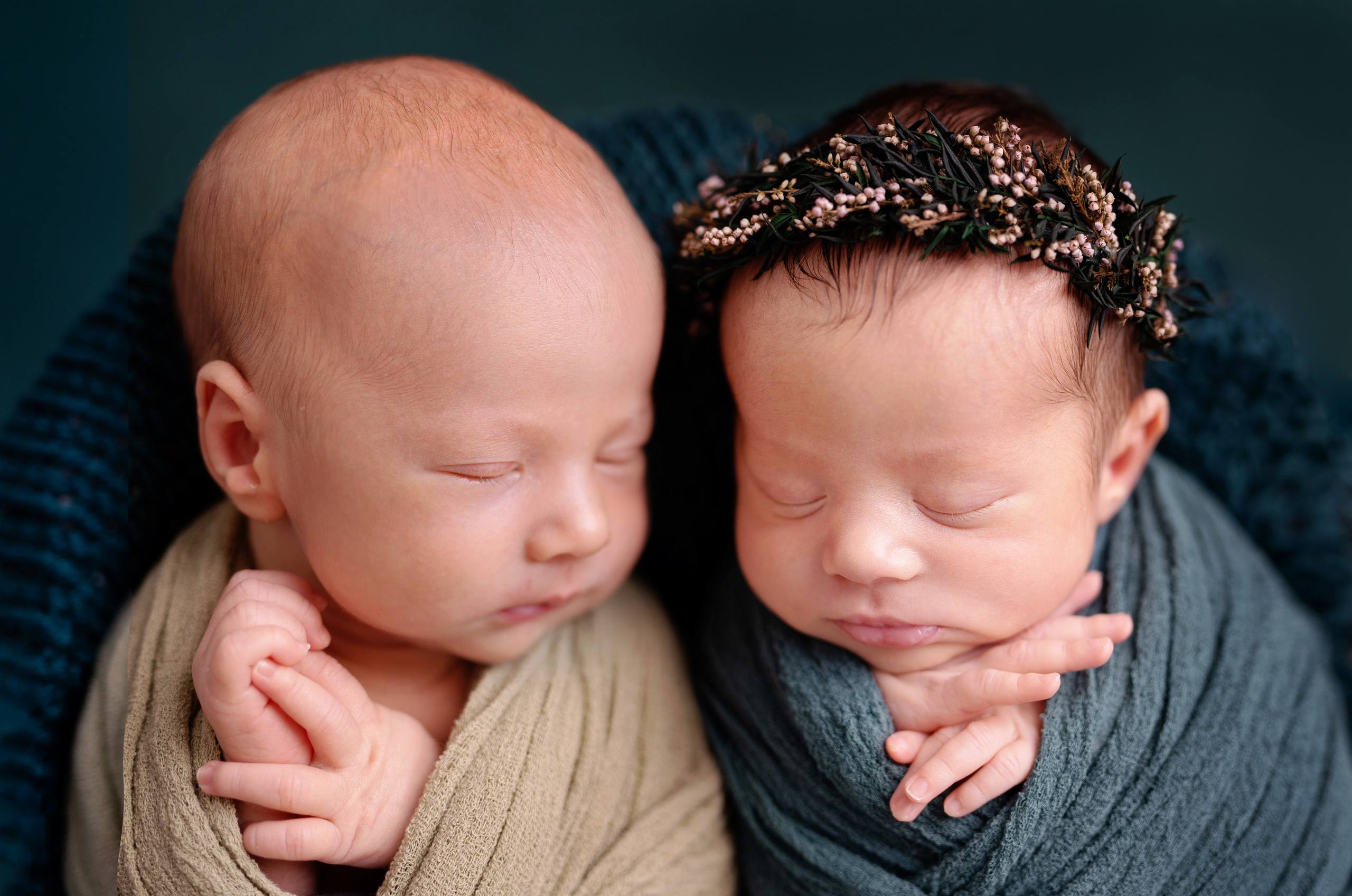 Александра и Даниил. Фотограф новорожденных и детей первого года Евгения Михалькевич