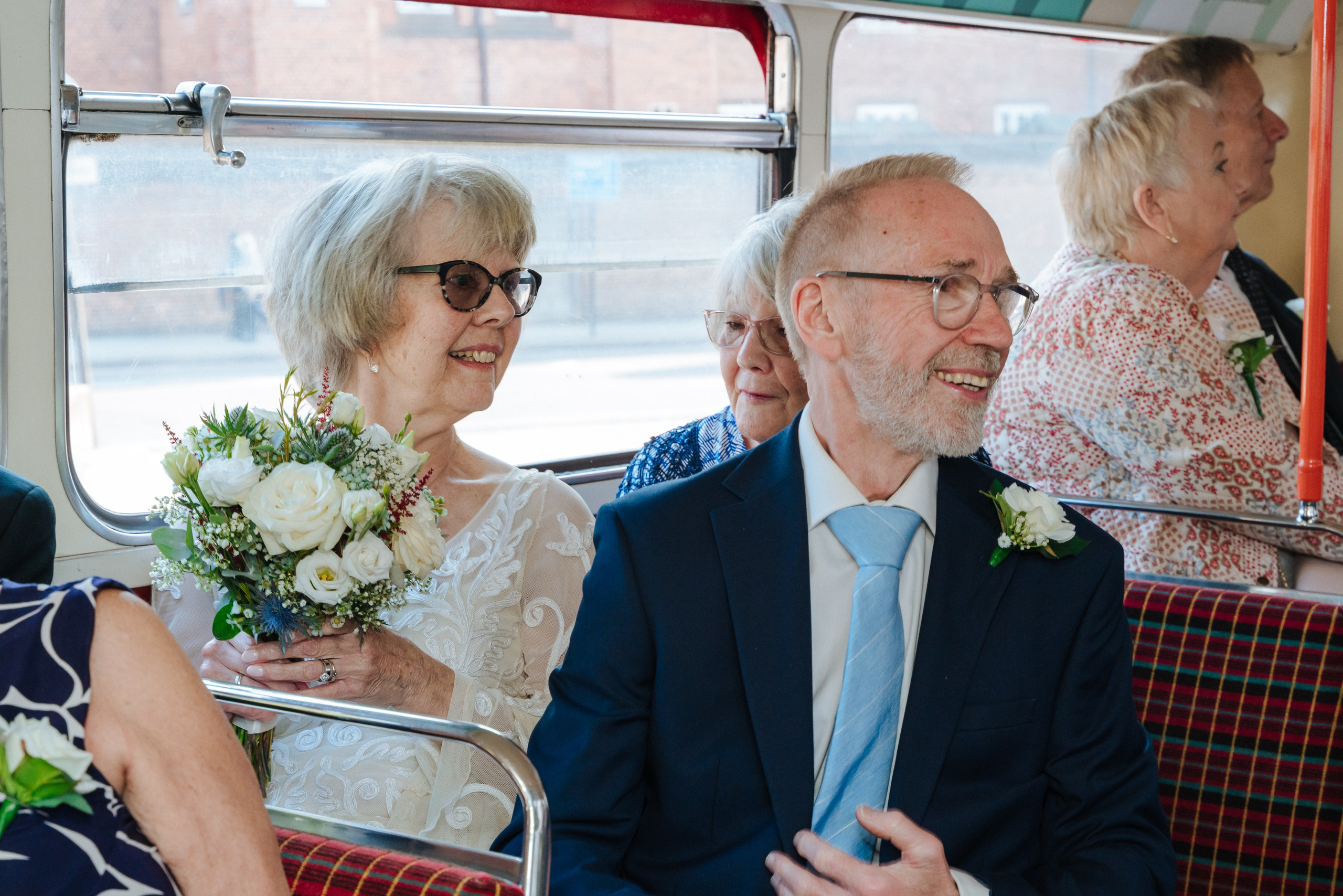 Civil Wedding Ceremony at Wandsworth Town Hall | Wedding Photographer London — Ekaterina Romanova. Photographer in England Ekaterina Romanova
