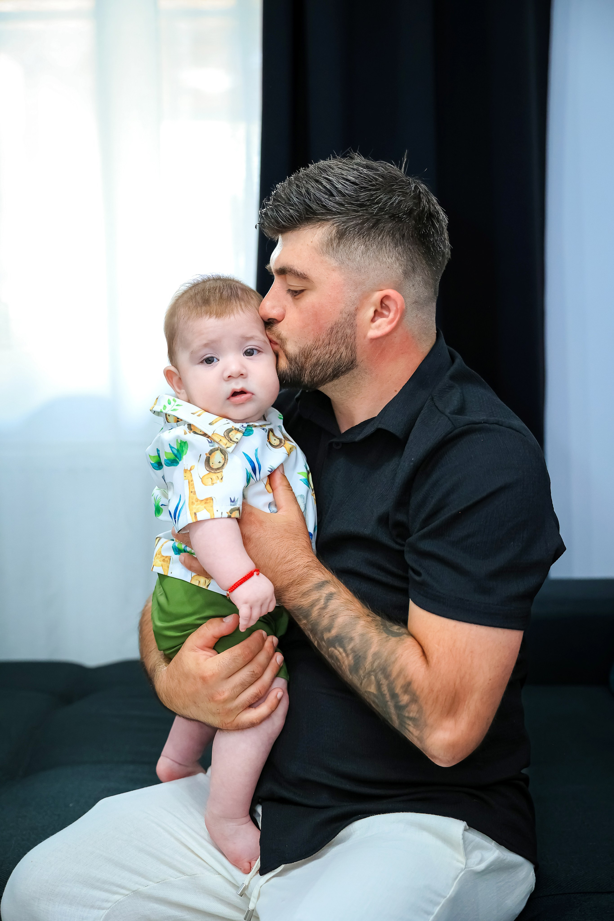 Andrei Damian. Moments By Gub