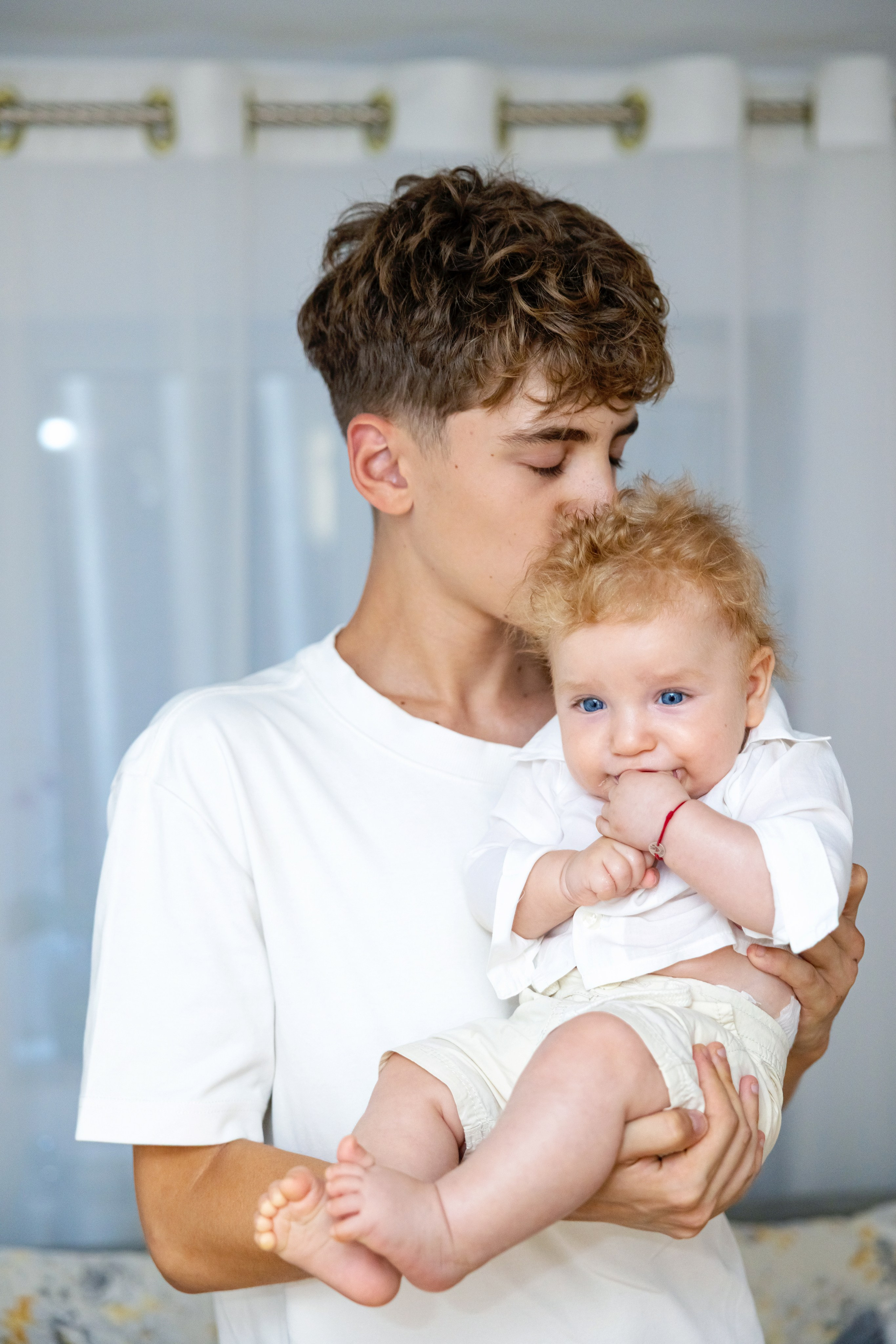 Eric Ionut. Moments By Gub