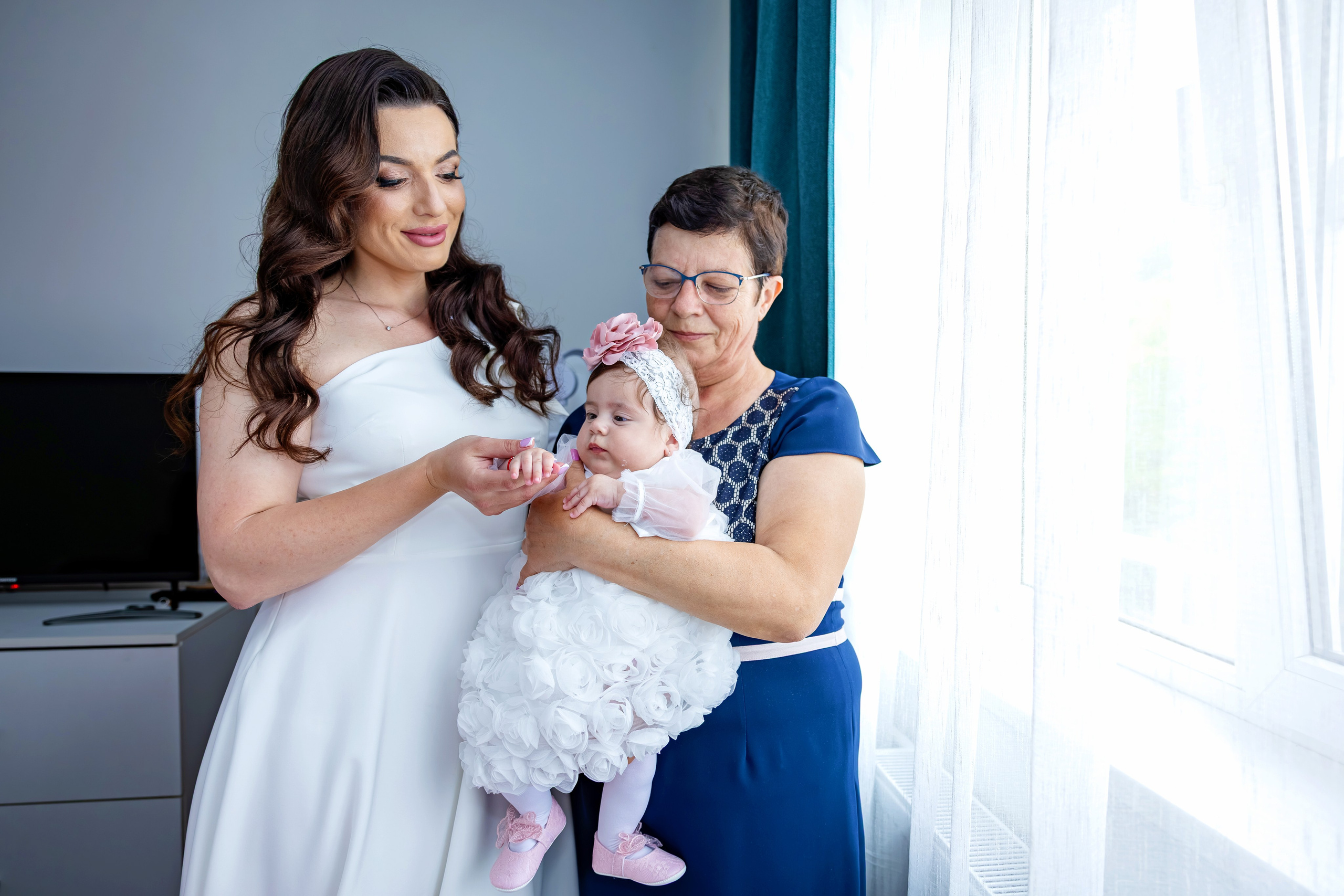 Iris Stefania. Moments By Gub