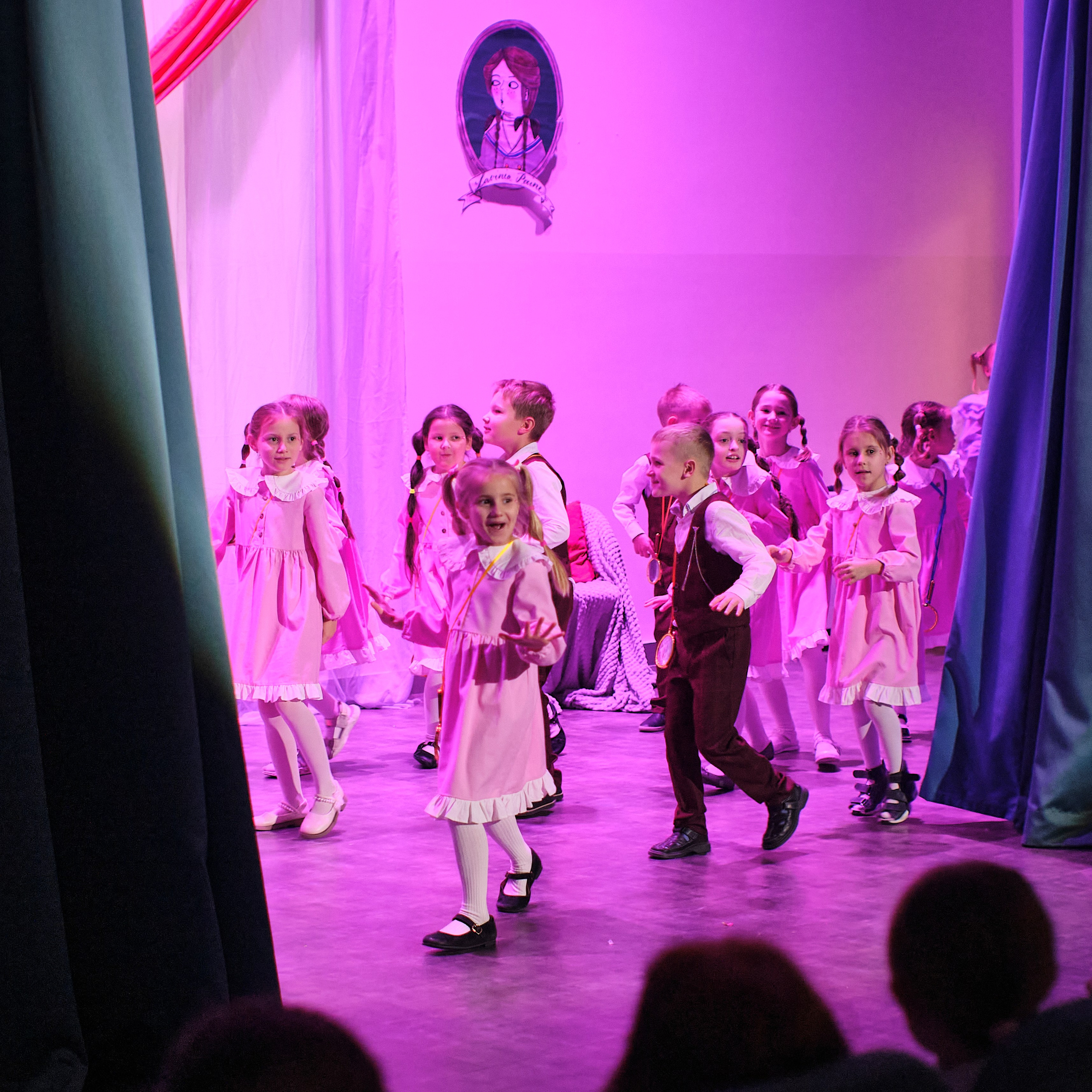 Детские спектакли. Портретный и репортажный фотограф в Бишкеке Анастасия Якимова