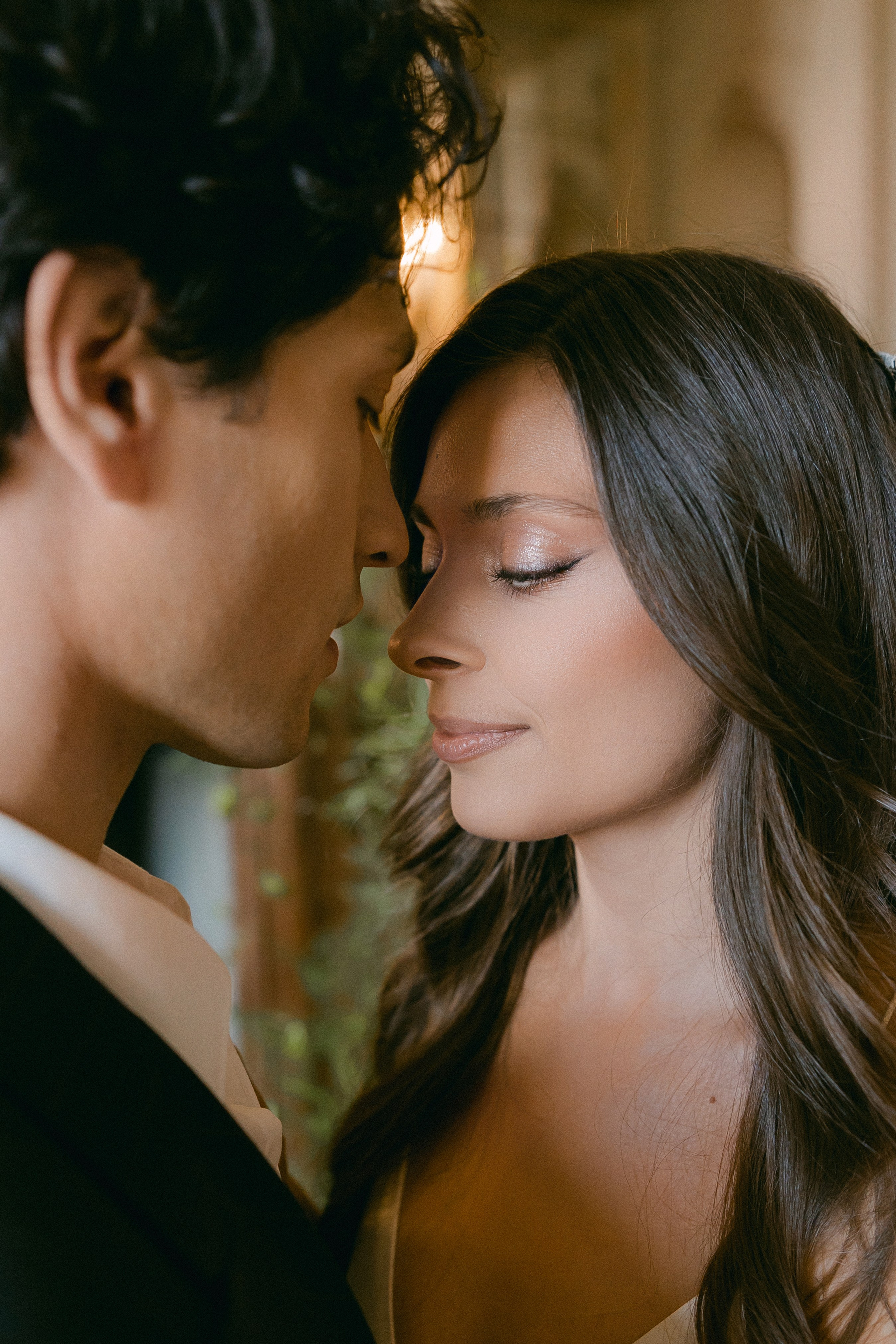 Wedding Photoshoot at St. Charles Hall, Meggen on Lake Lucerne | Stunning Setting at Lake Lucerne. Wedding and Family Photographer Switzerland and Italy. Valeria Diaz