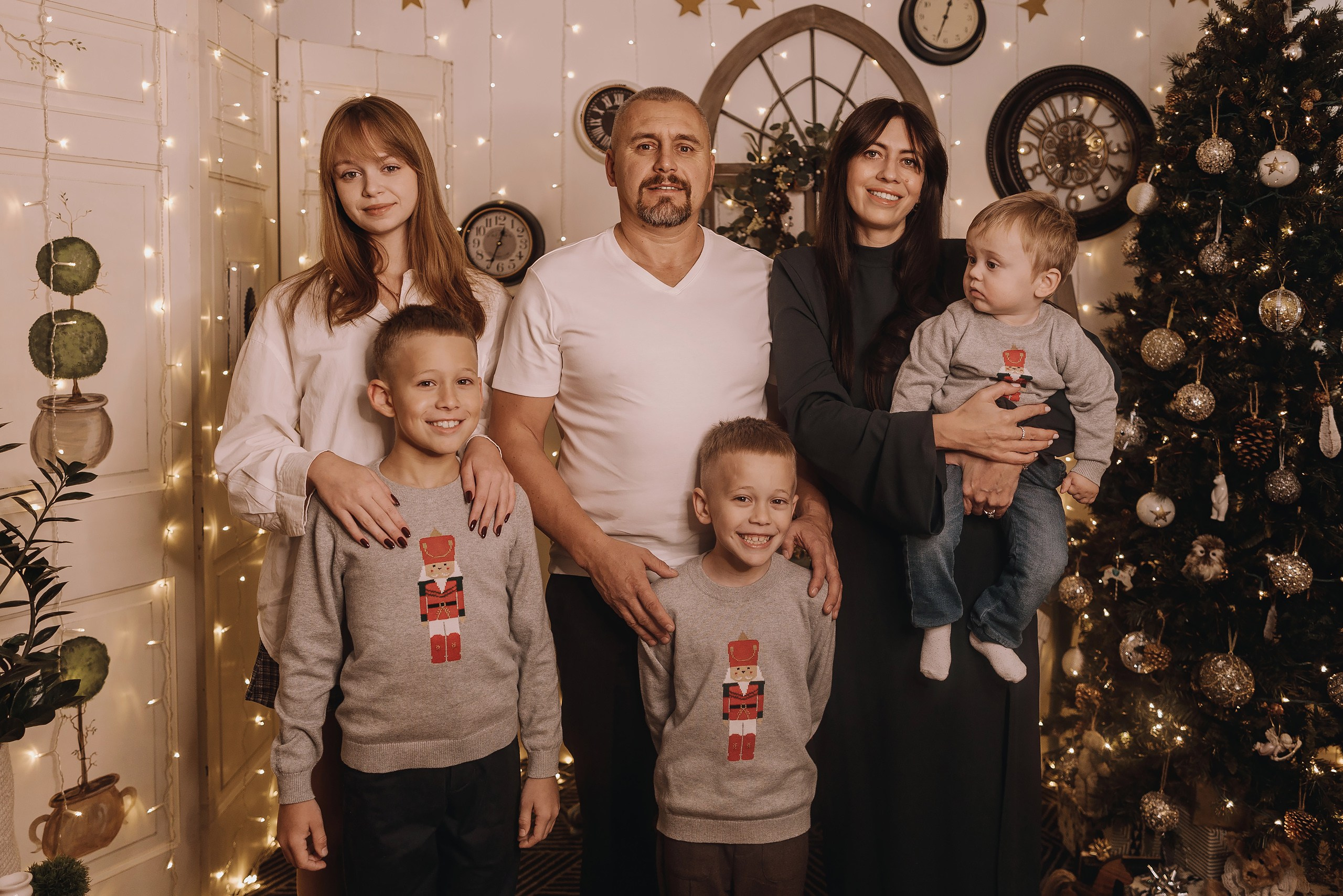 26.11.2023 Christmas Photoshoot. Wedding family event photographer in Chicago Nick Yushevich