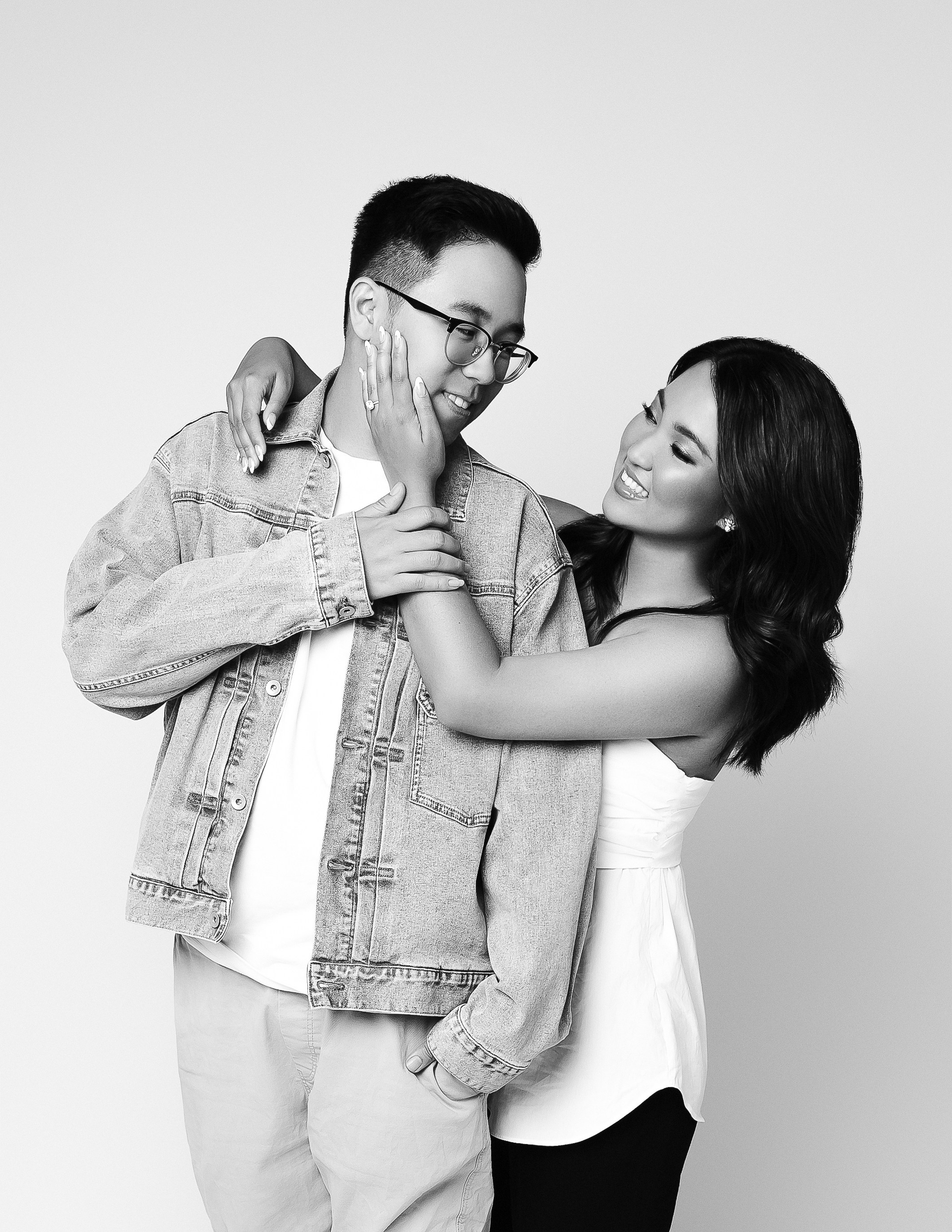 Portraits. Los Angeles maternity, boudoir and family photographer