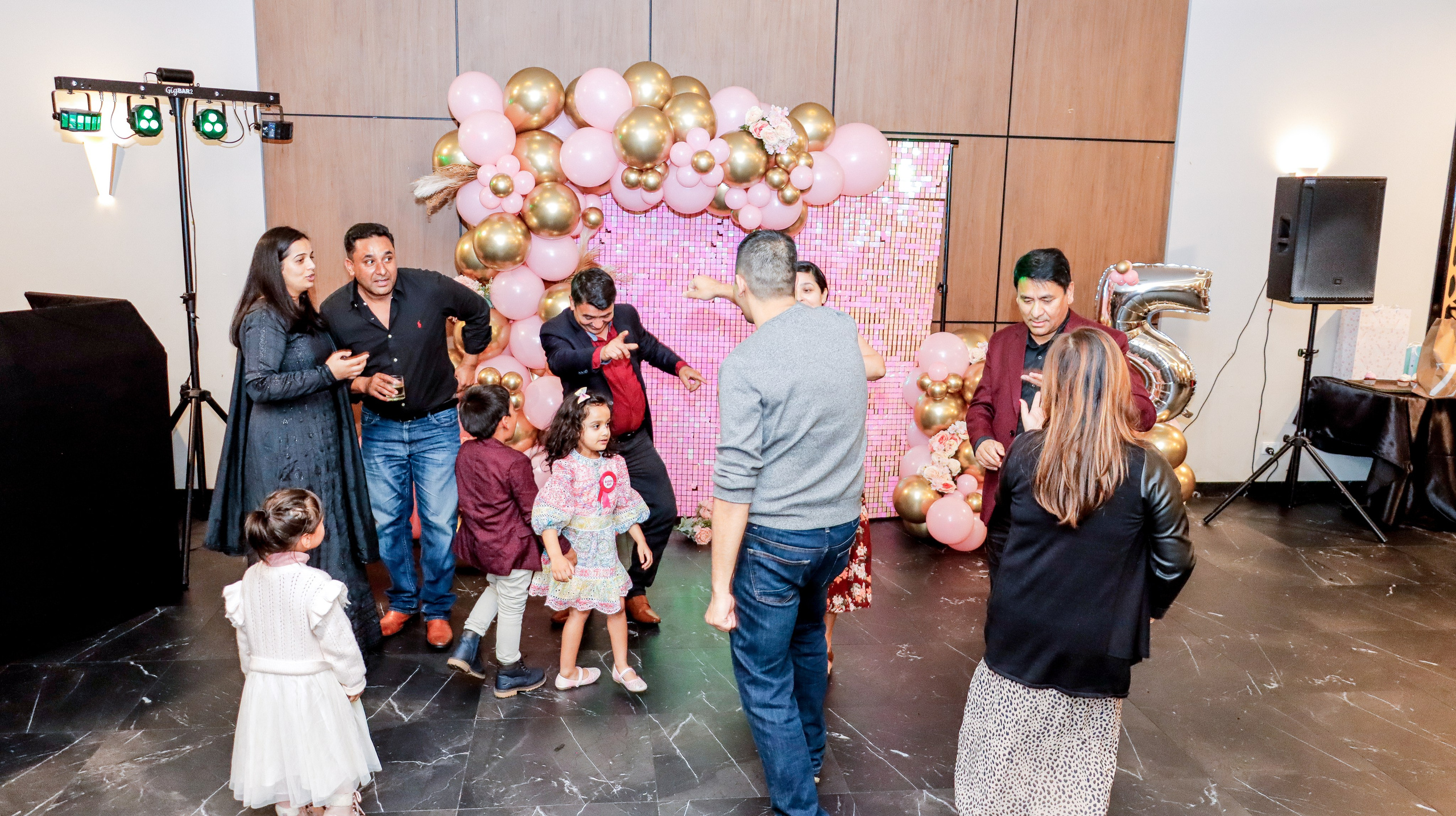 Amayra’s 5th birthday. MHCreative is family-oriented photographer based in SYDNEY