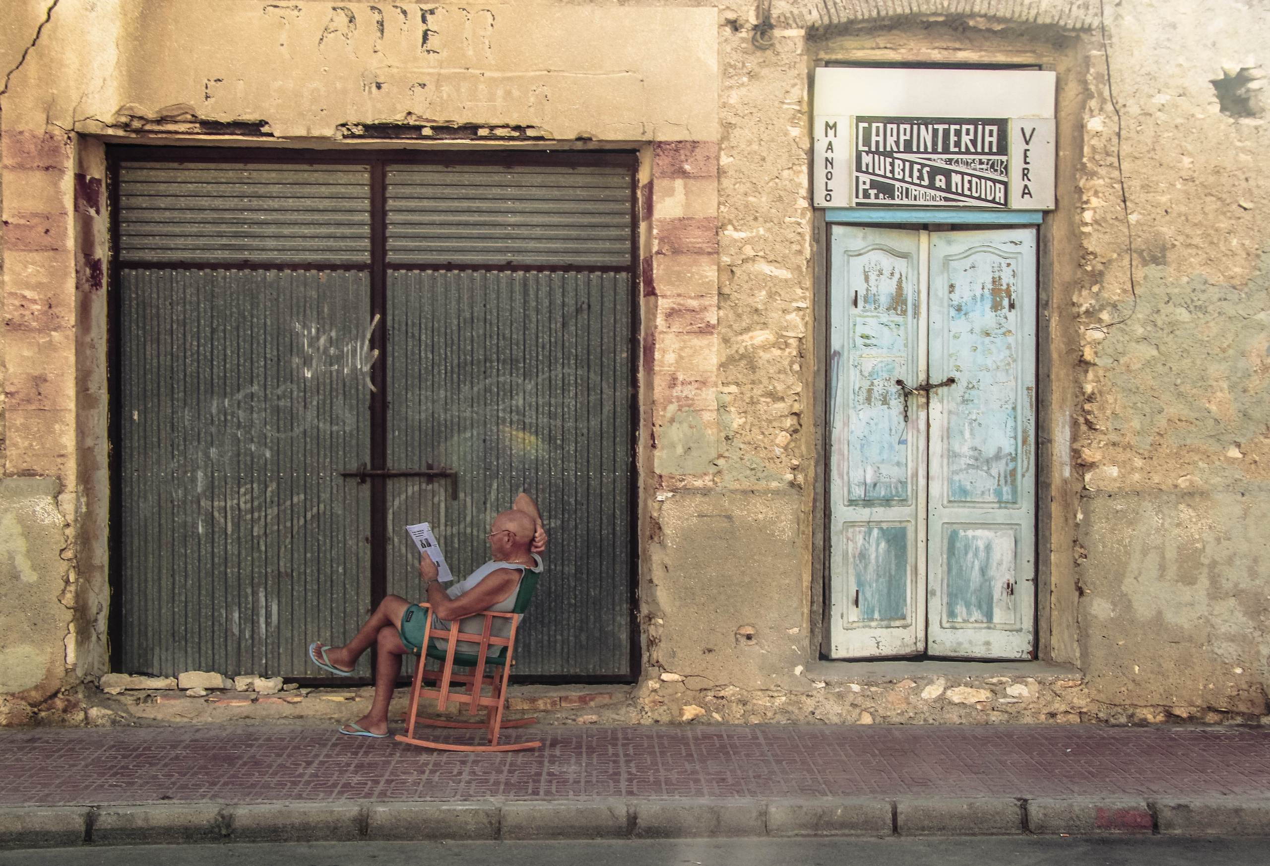 ИСПАНИЯ. Стрит-фотография, полная абсурда, идиотизма и красоты