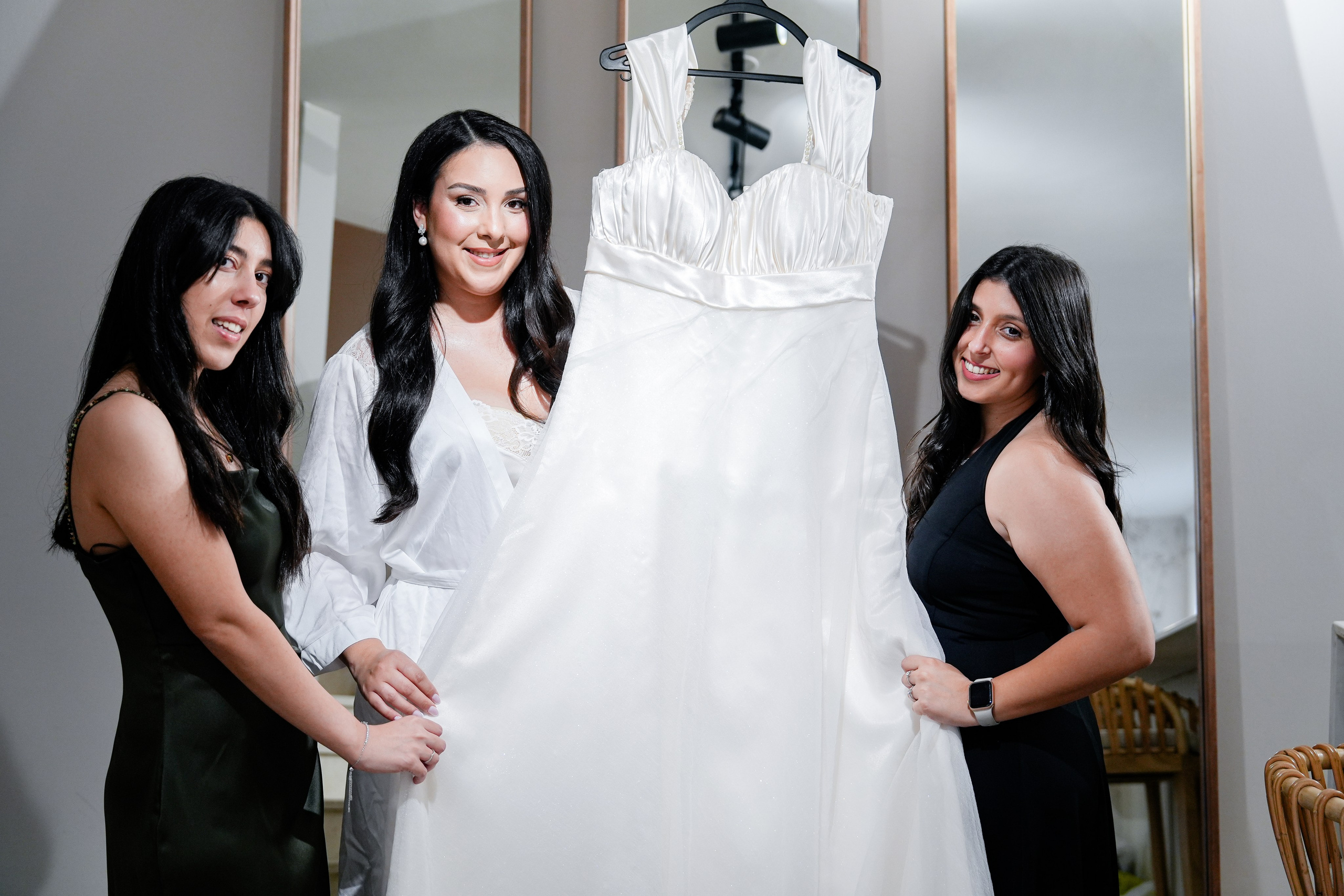 May & Aviel. לופו צלמים — צילום חתונות ואירועים