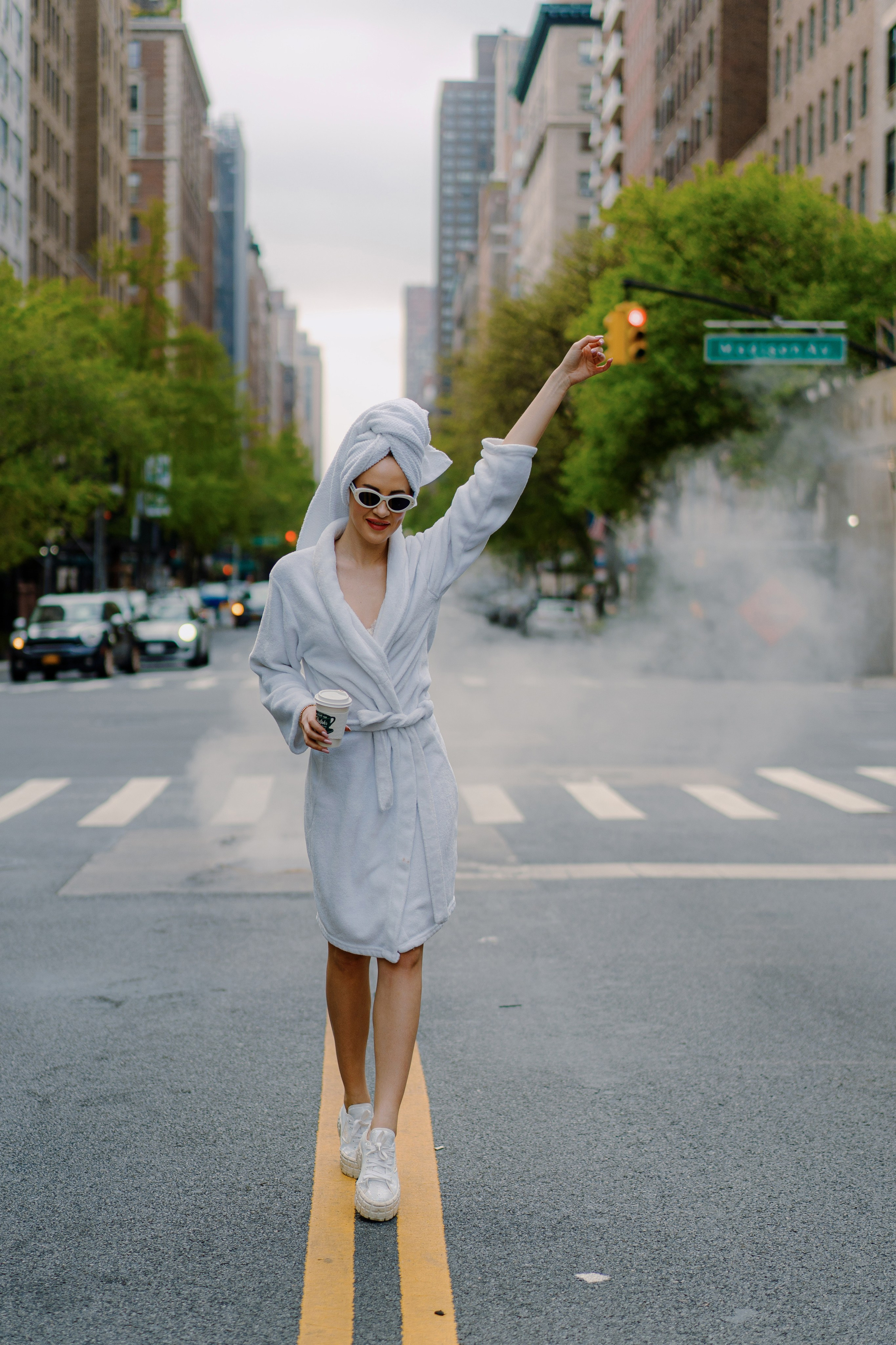 Morning on the Upper East Side. Videographer and photographer in New York // MAKAROV.VIDEO