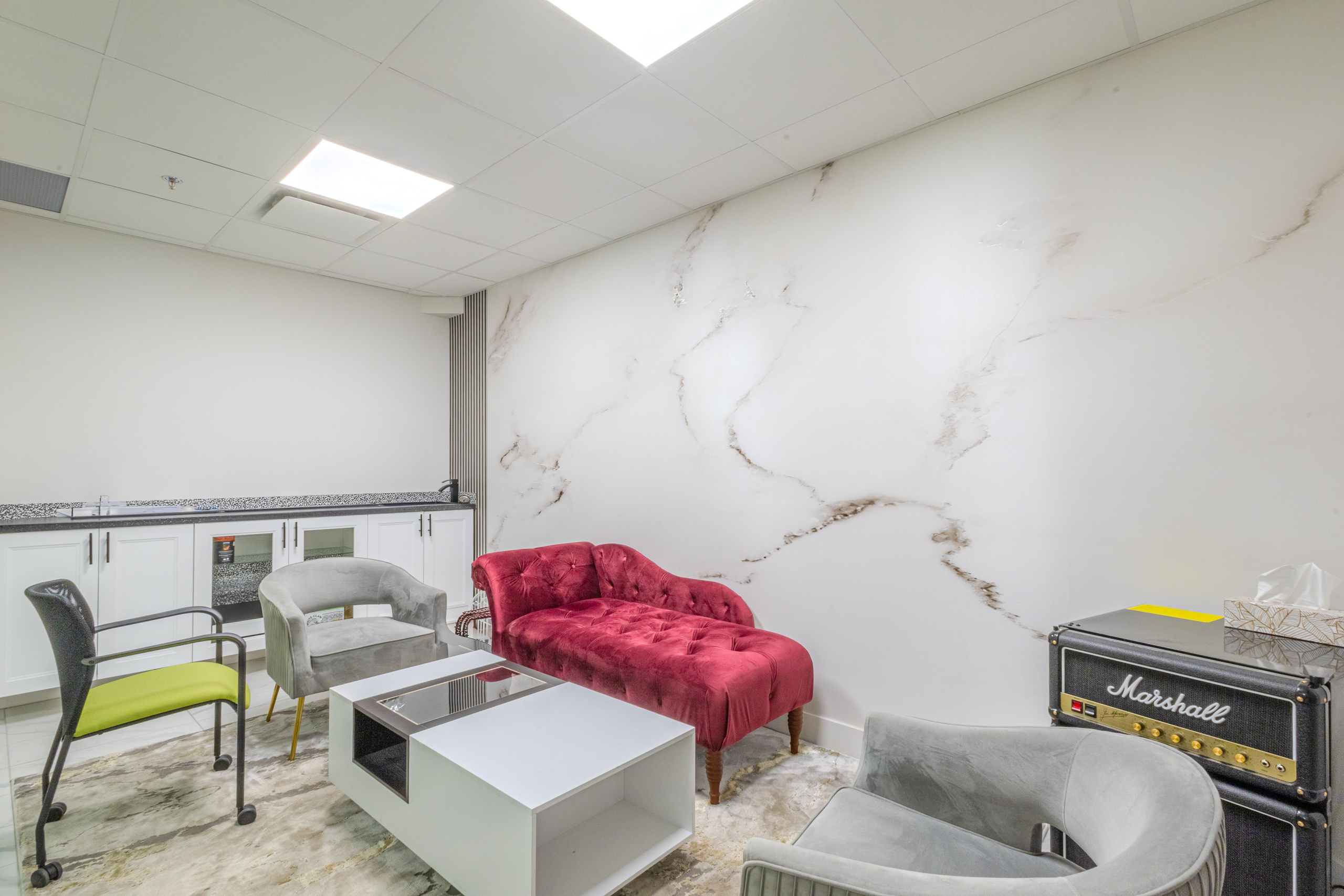 REAL ESTATE & COMMERCIAL PHOTOGRAPHY — EDMONTON. Prived Creation