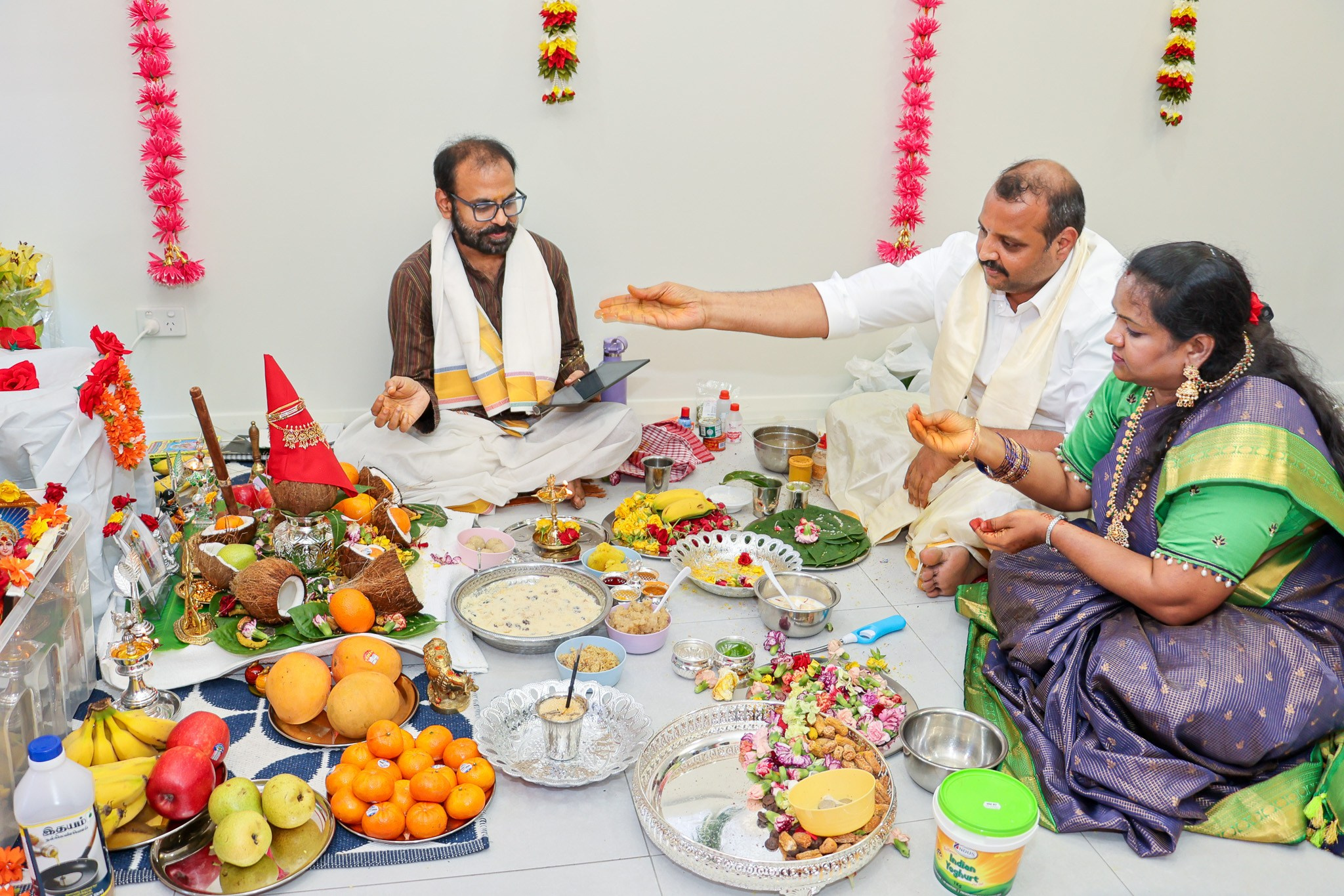 Ashok & Dvija’s Housewarming Ceremony. MHCreative is family-oriented photographer based in SYDNEY