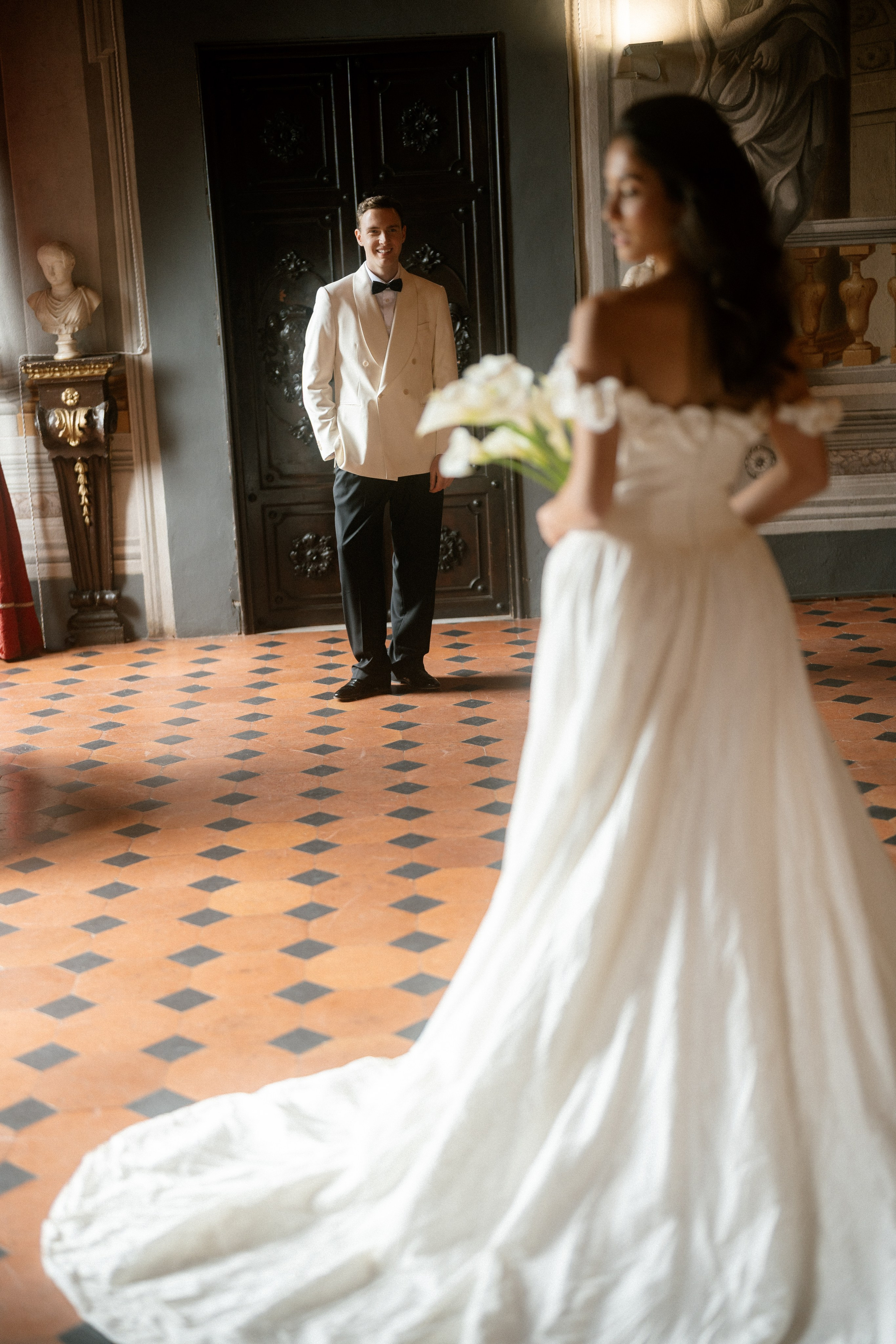 Destination wedding portfolio Europe elegant bride groom photography. Destination Wedding Photographer Alex Pasarelu