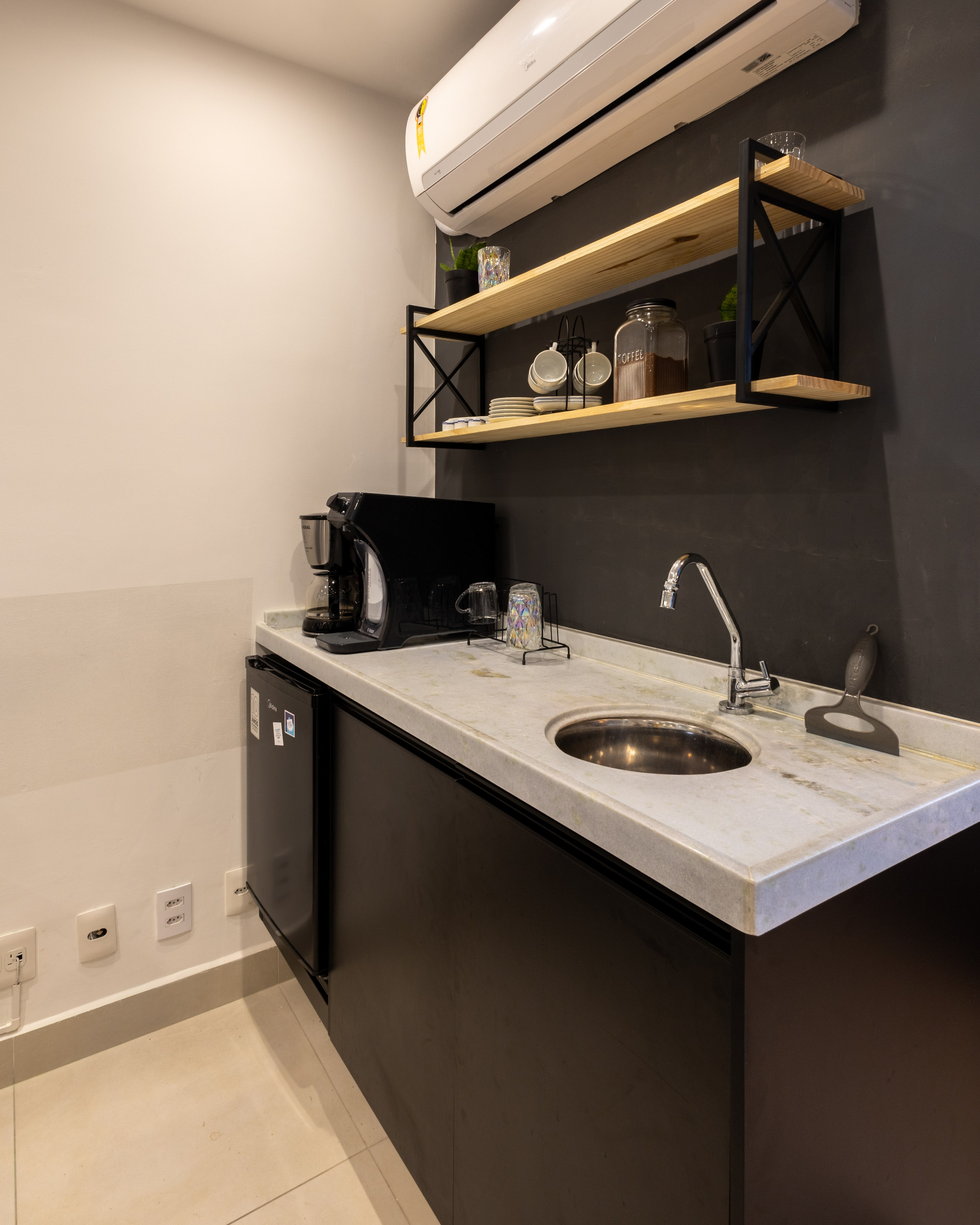 Cidadão do Mundo. Caio Almeida