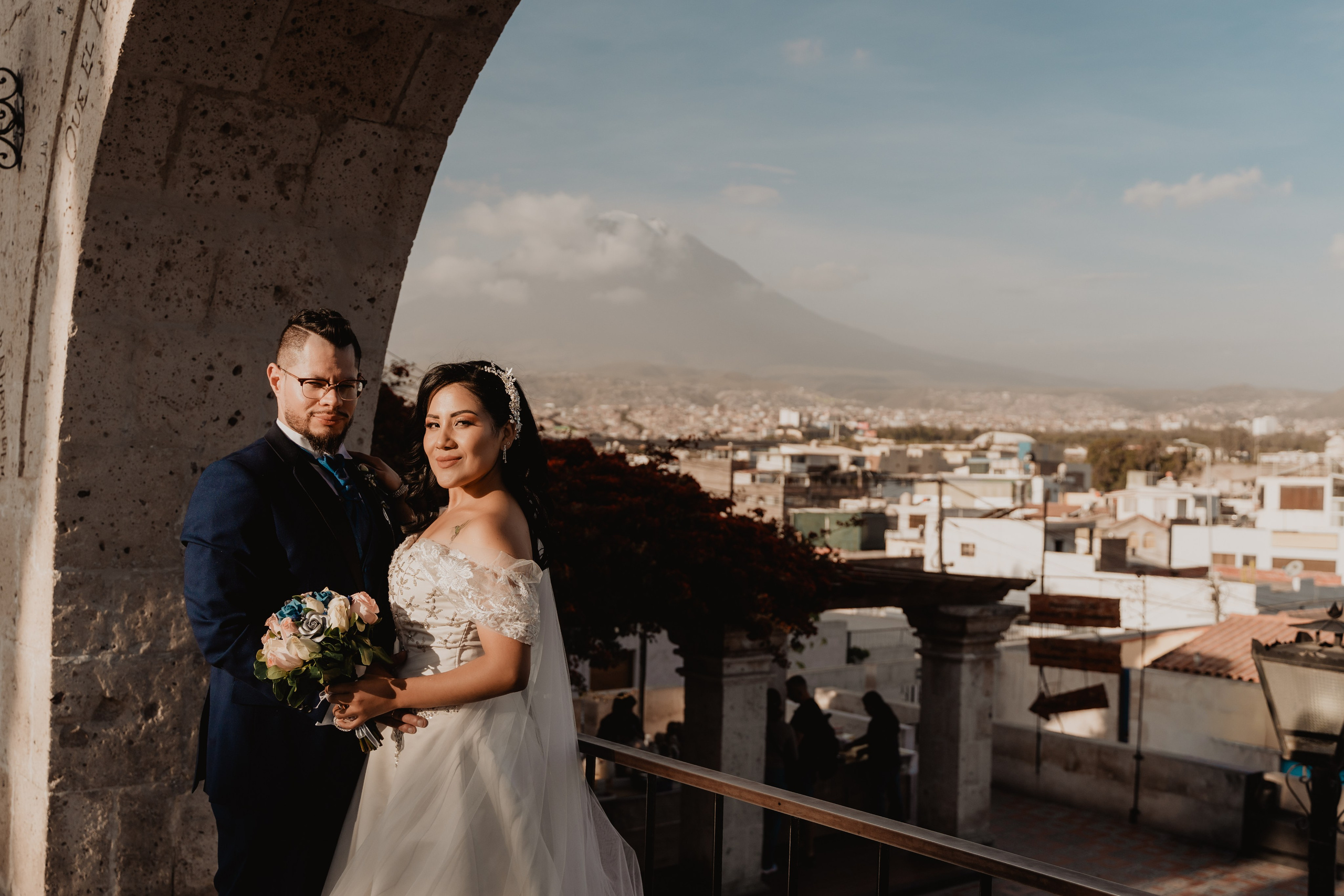 GABRIELA + JORGE | BODA CIVIL RELIGIOSA. Studio KVTA | Fotografía y Video de Bodas en Arequipa