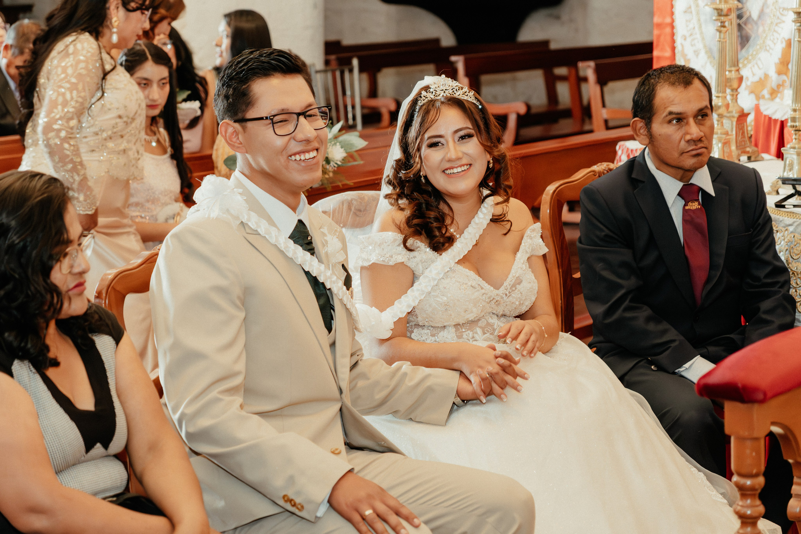 ANGIE + MANUEL BODA RELIGIOSA. Studio KVTA | Fotografía y Video de Bodas en Arequipa