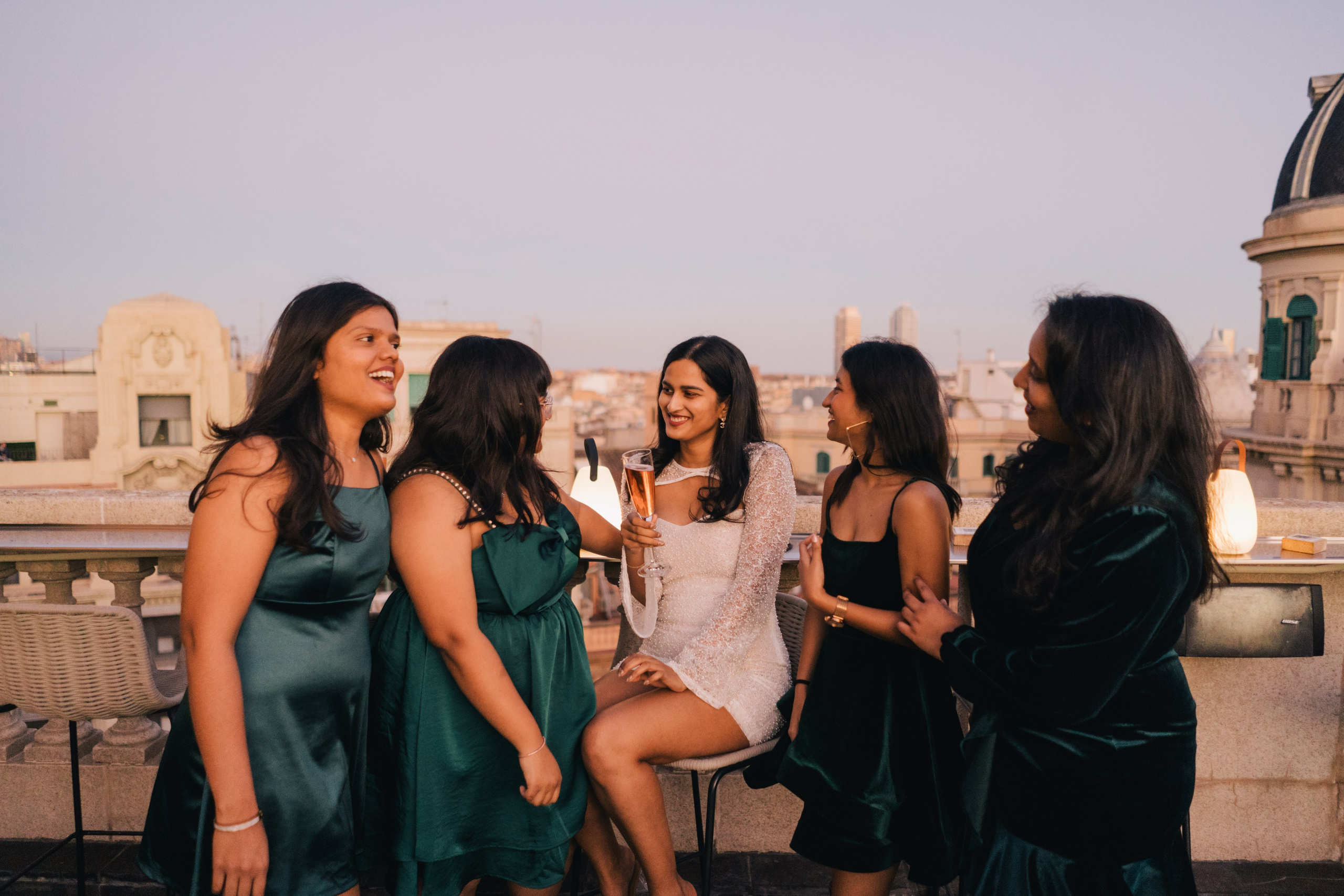 Girls in BCN. Photographer Kristina Dorina